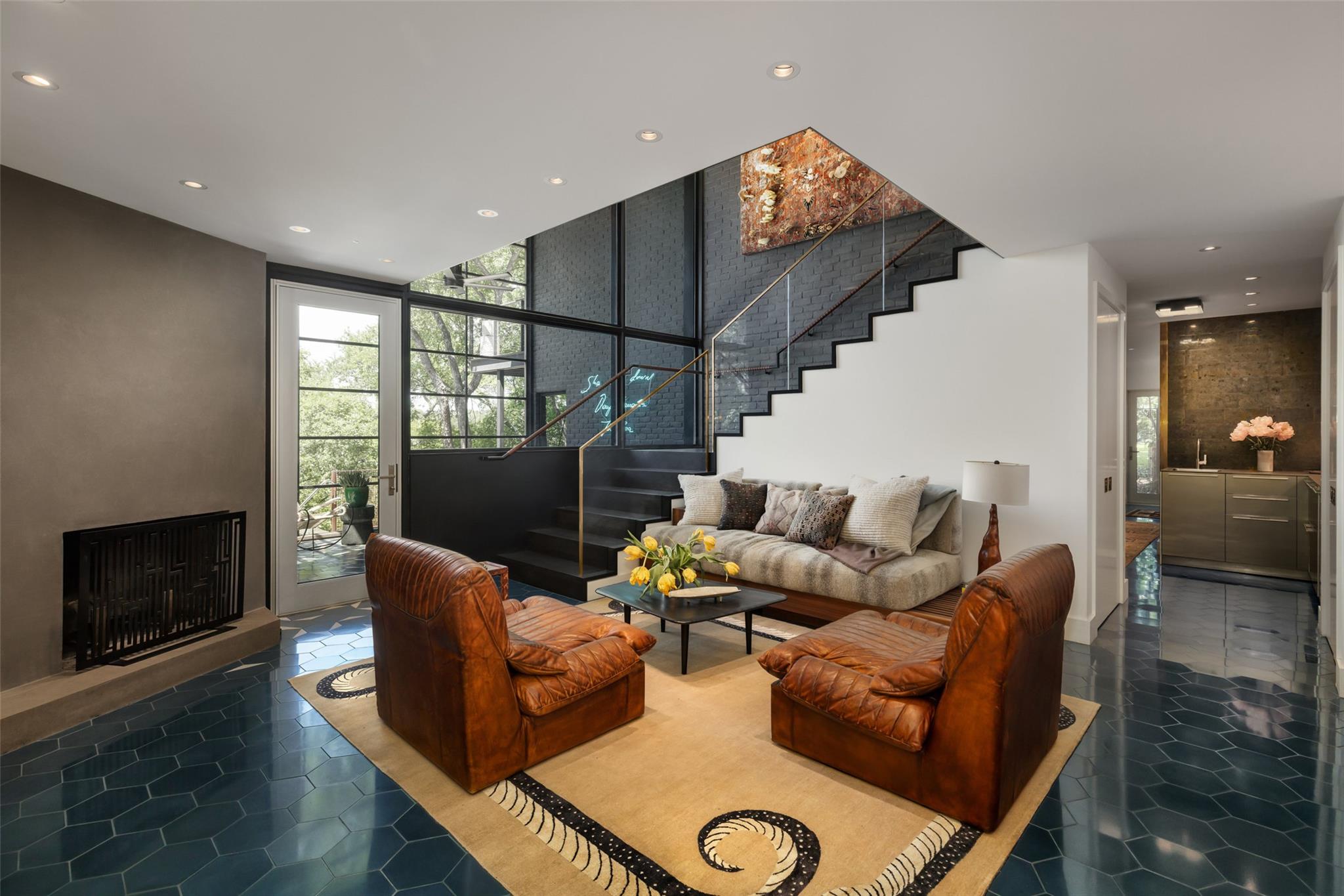 2908 Scenic Dr, Austin, TX 78703