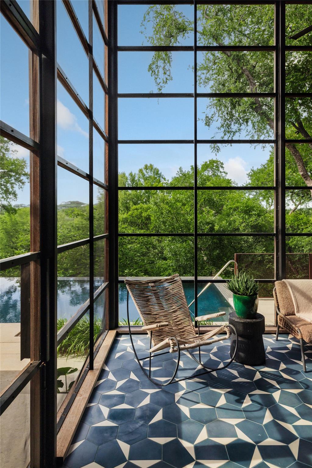 2908 Scenic Dr, Austin, TX 78703