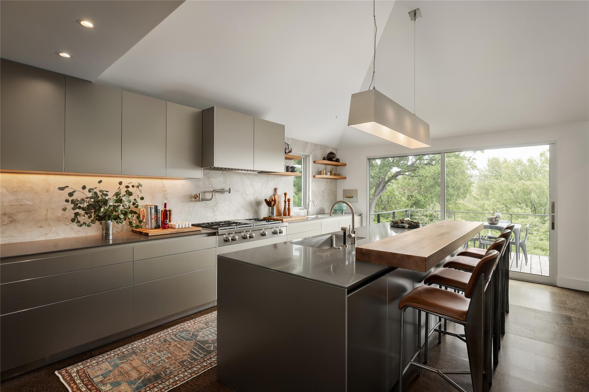 2908 Scenic Dr, Austin, TX 78703