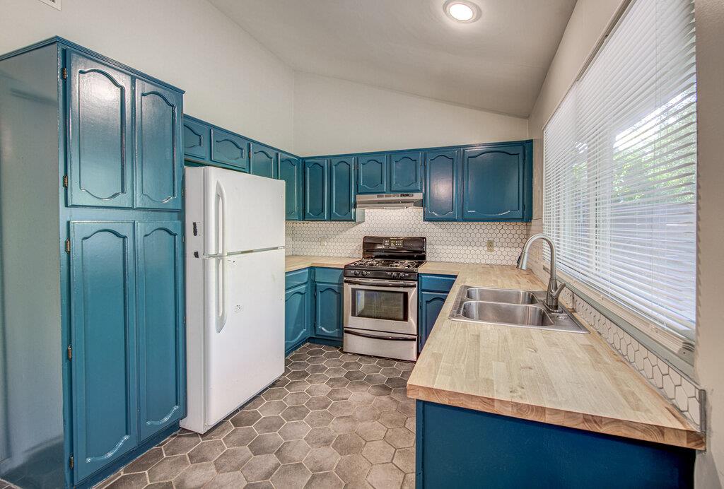 5508 Pine Pl, Austin, TX 78744