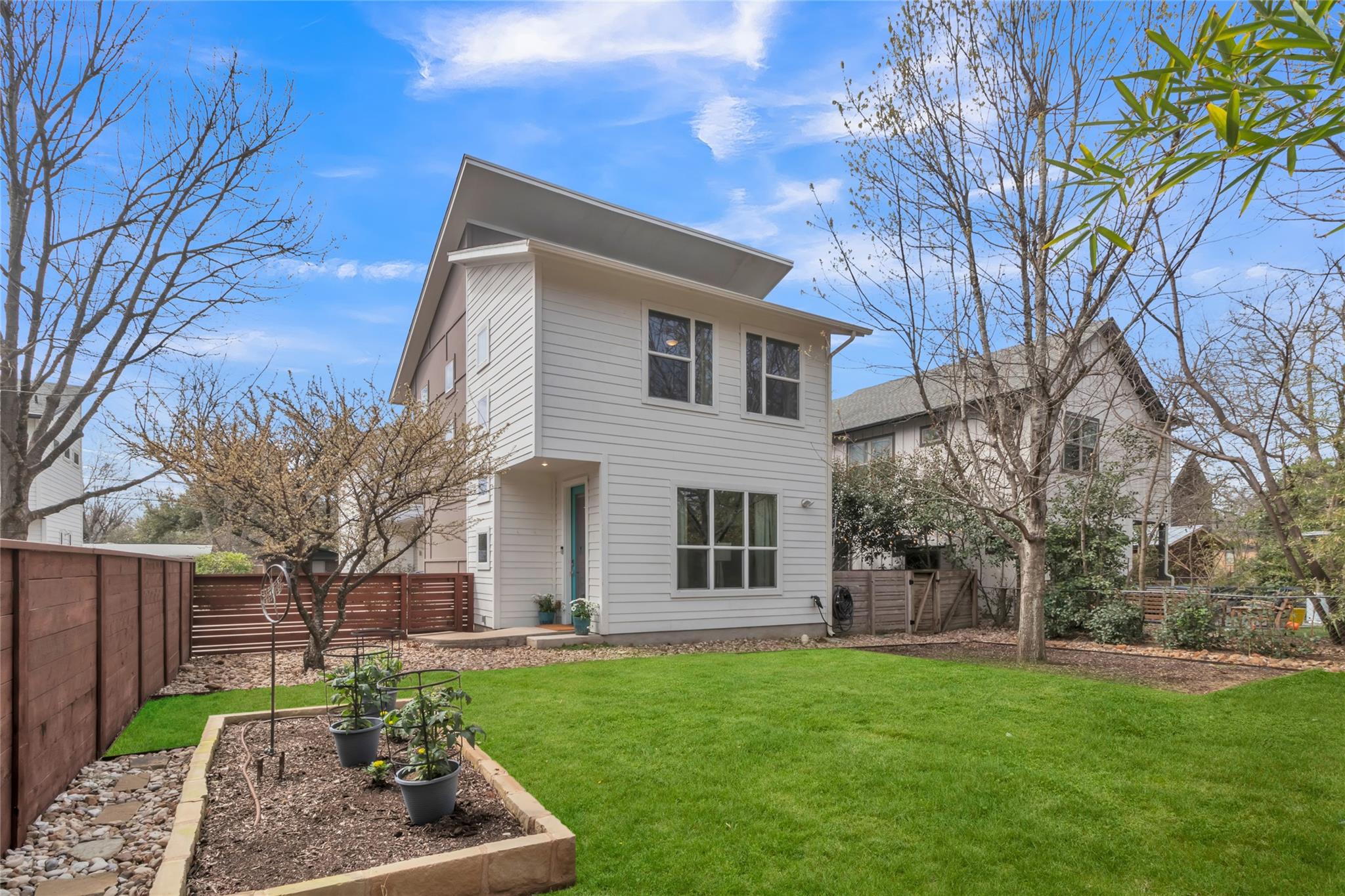 402 Irma Dr # B, Austin, TX 78752