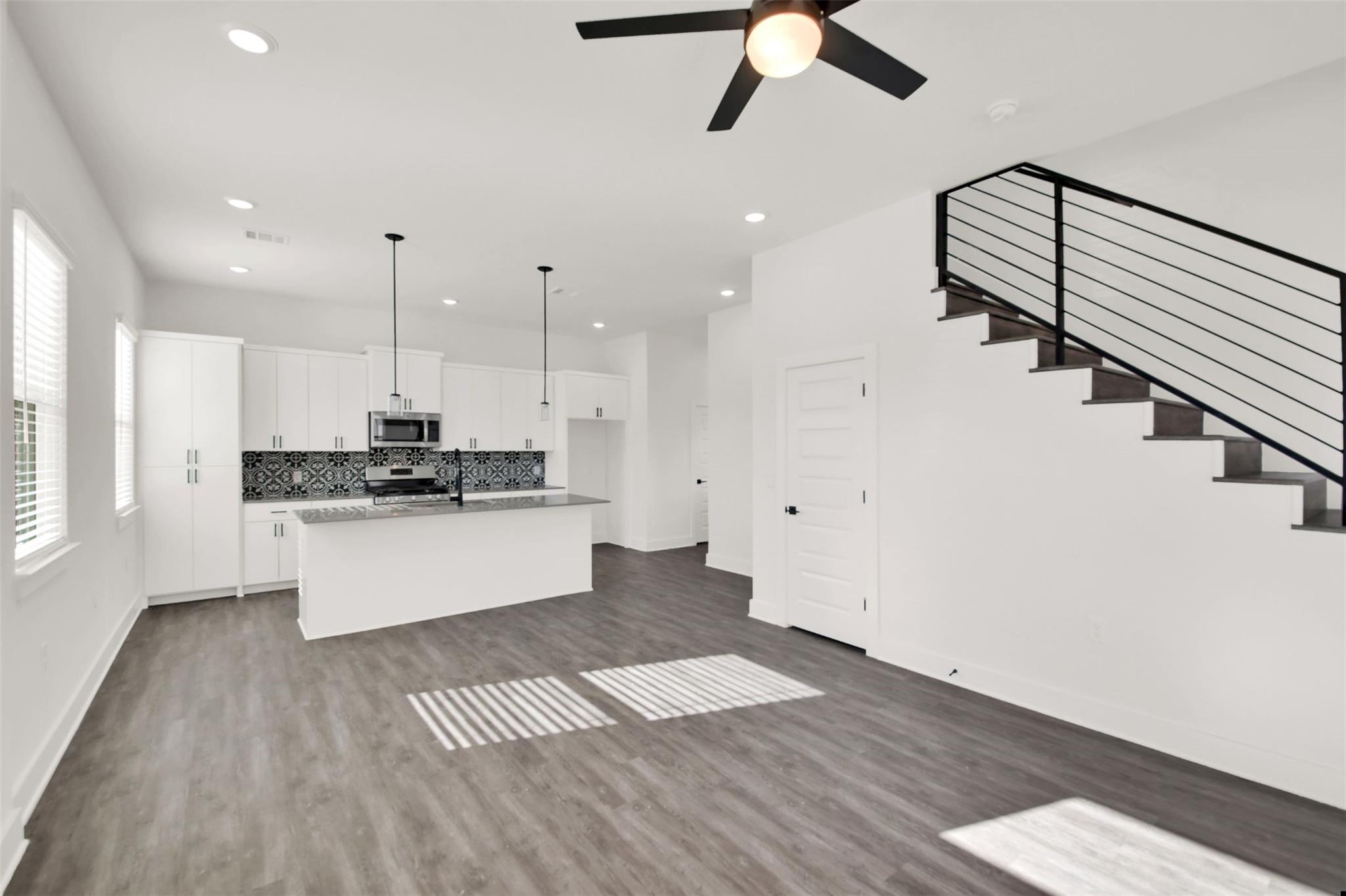 1106 Begonia Ter # 1, Austin, TX 78741
