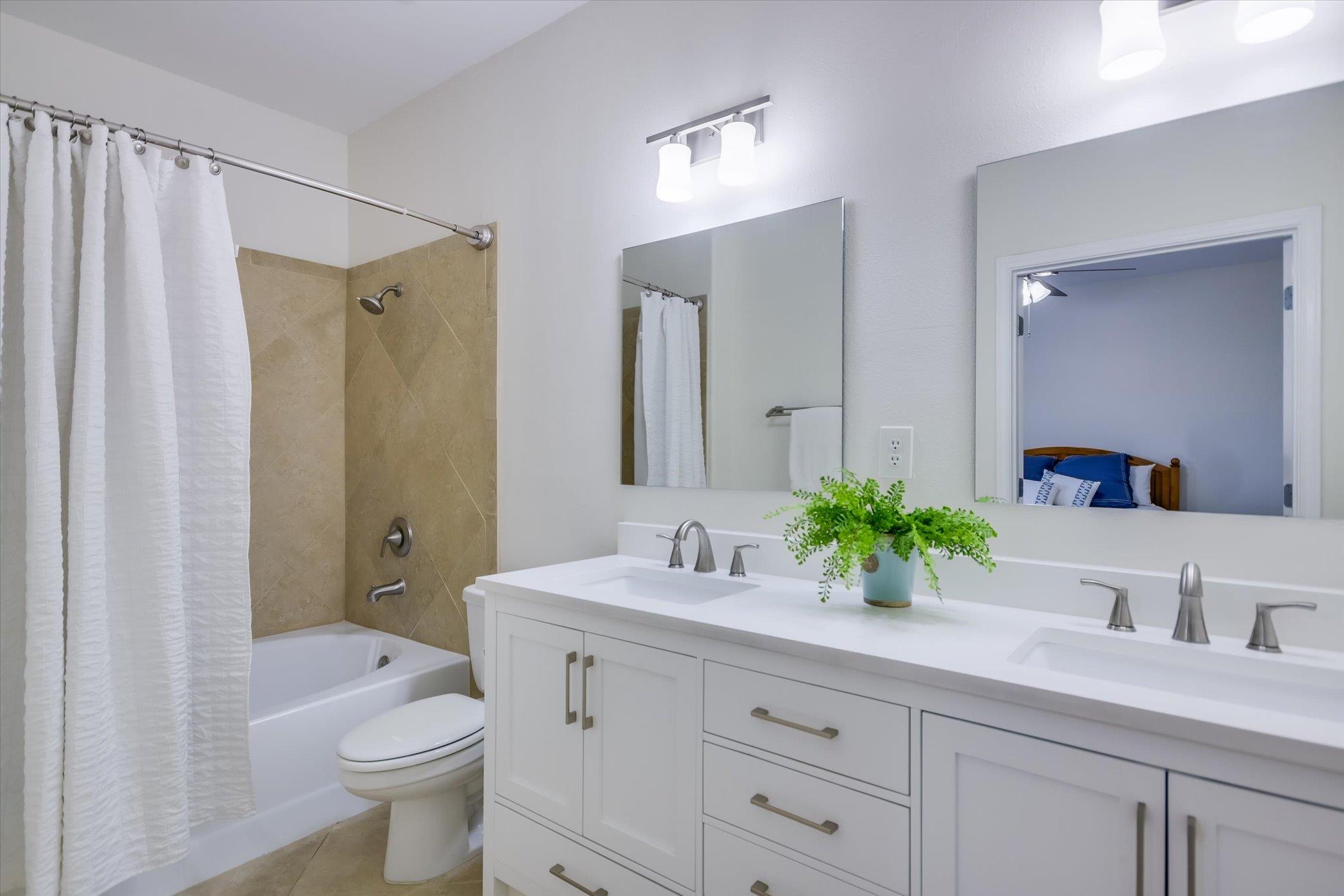 3300 Forest Creek Dr # 6, Round Rock, TX 78664