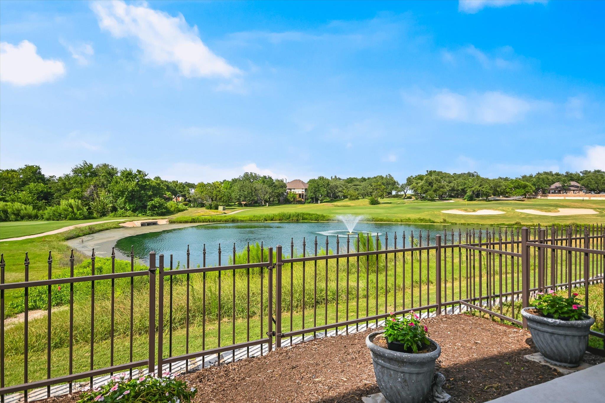 3300 Forest Creek Dr # 6, Round Rock, TX 78664