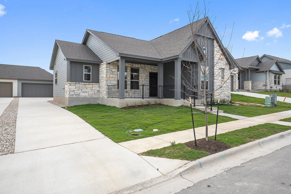 137 Tenny Ln, Kyle, TX 78640