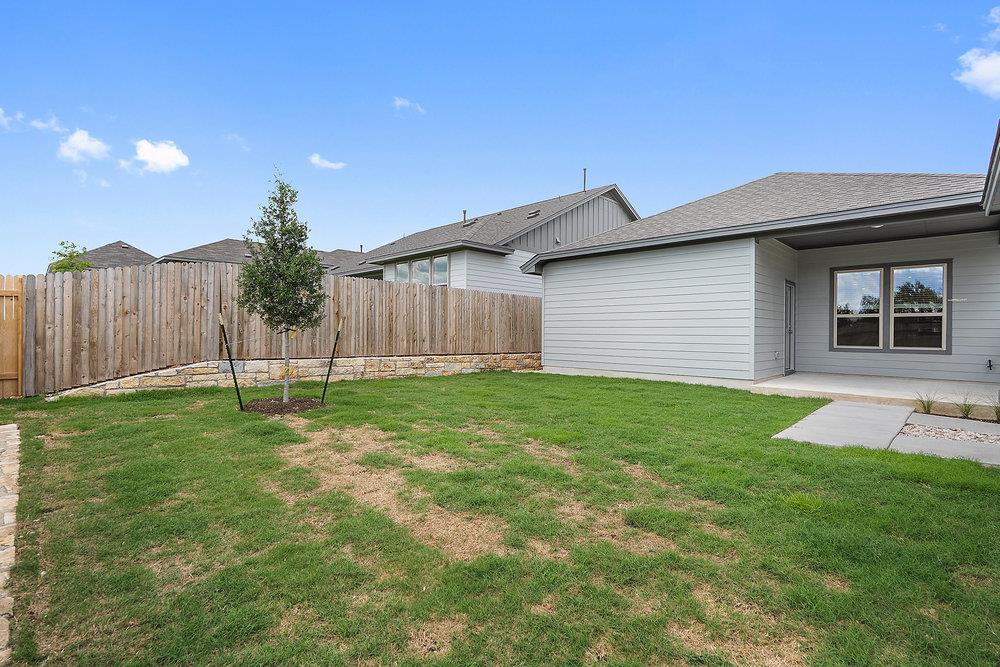 137 Tenny Ln, Kyle, TX 78640