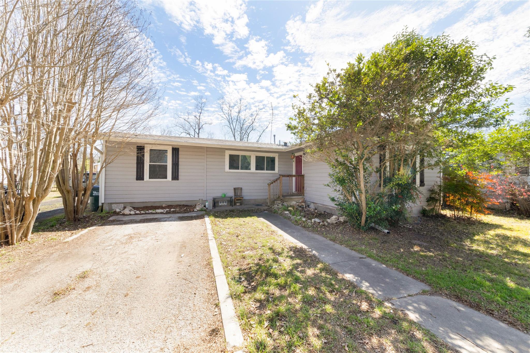 936 Cheatham St, San Marcos, TX 78666