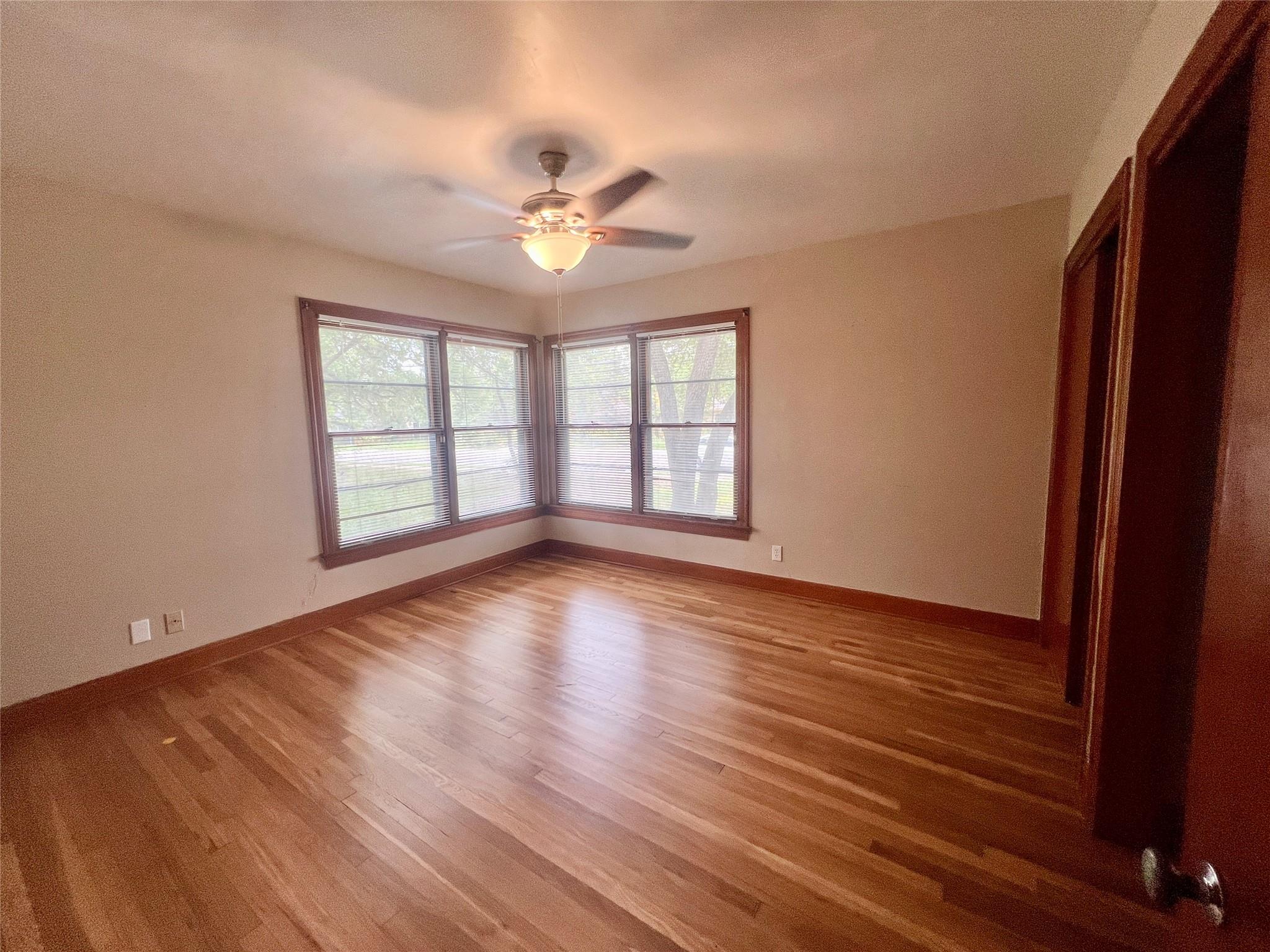 1808 E 38 1/2 St, Austin, TX 78722