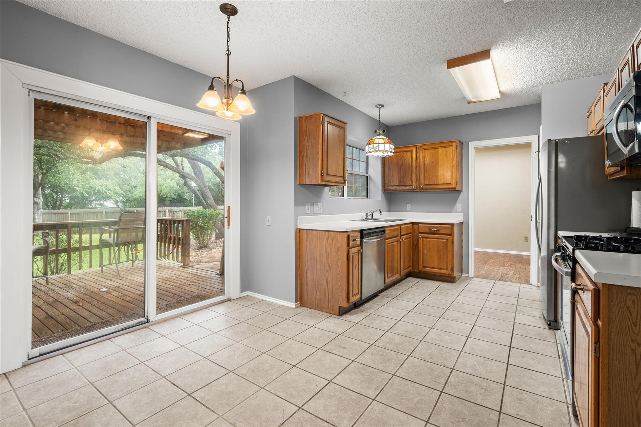 16606 Mixtli Cv, Leander, TX 78641