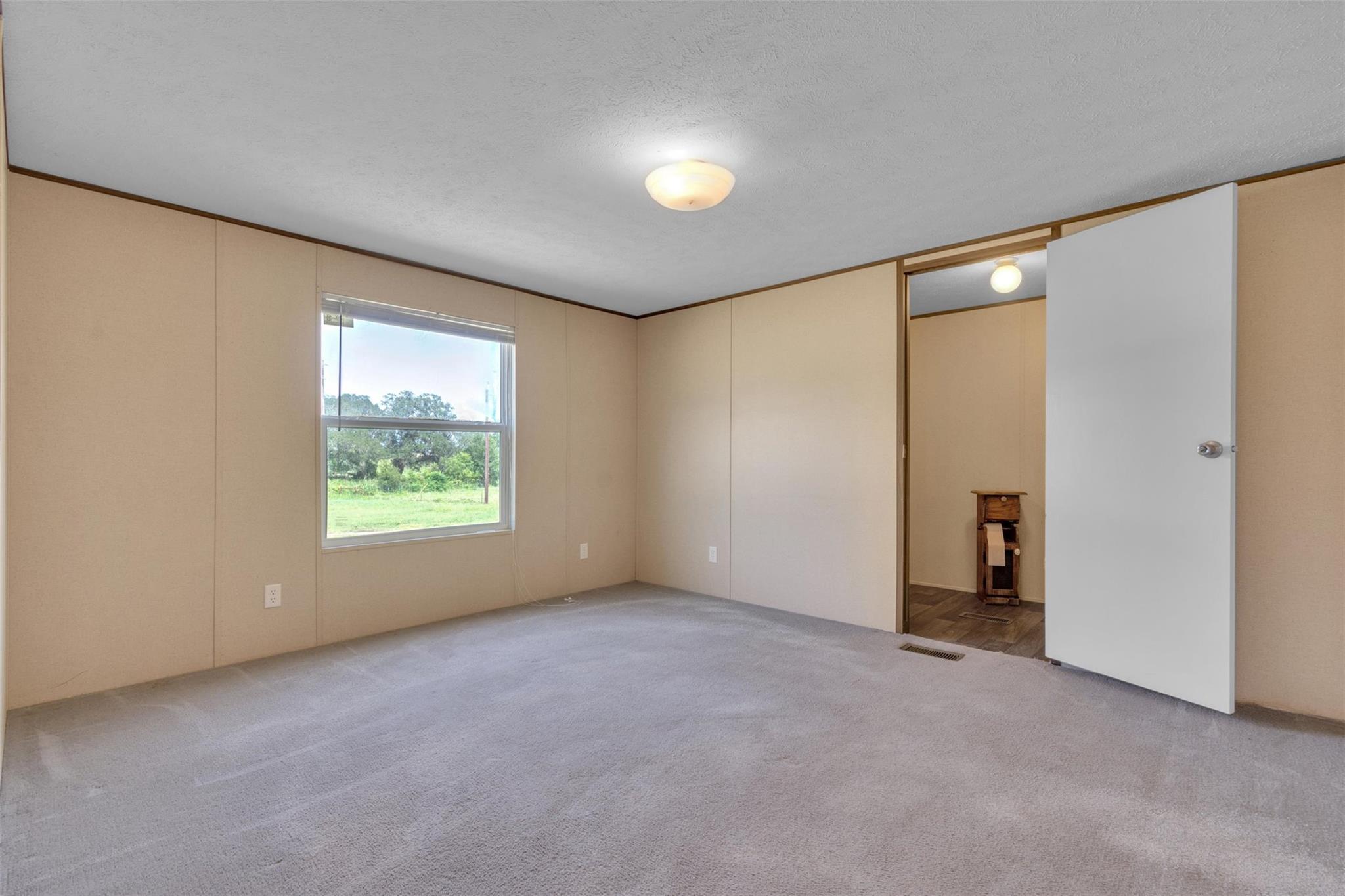 612-618 Bylerpool Rd, Kingsbury, TX 78638