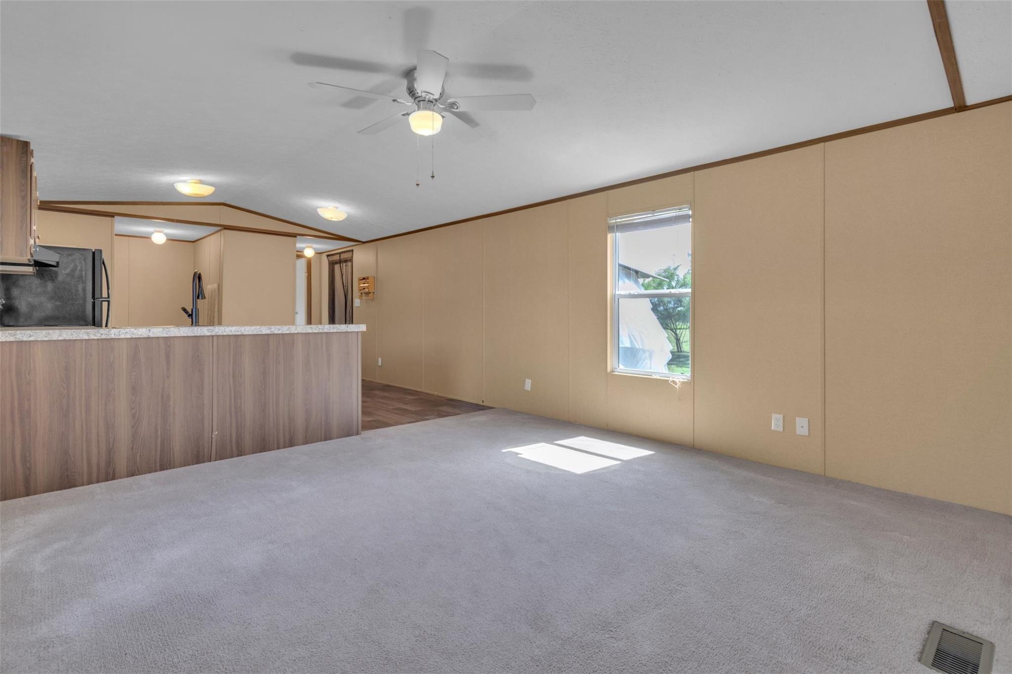 612-618 Bylerpool Rd, Kingsbury, TX 78638