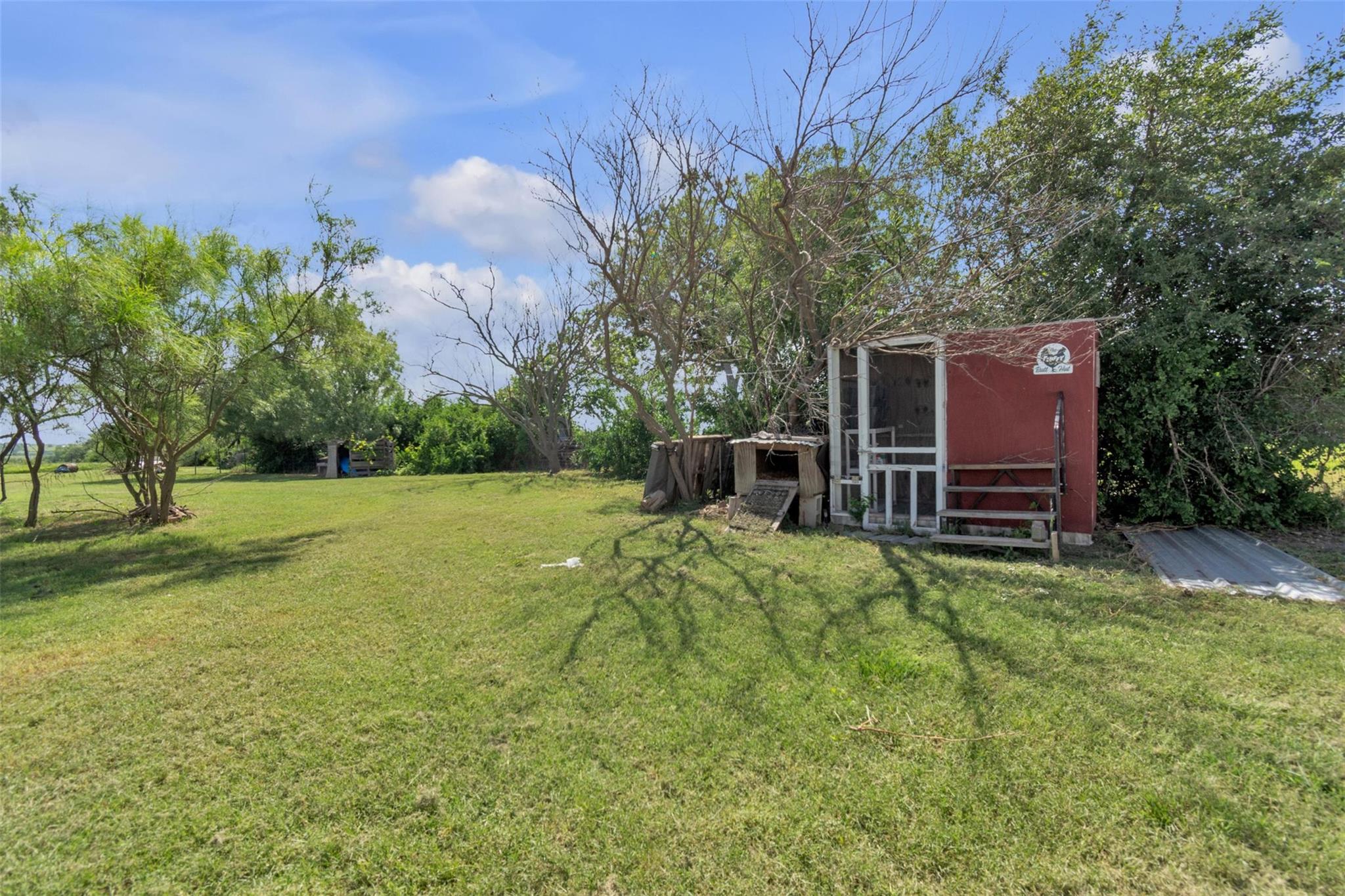 612-618 Bylerpool Rd, Kingsbury, TX 78638