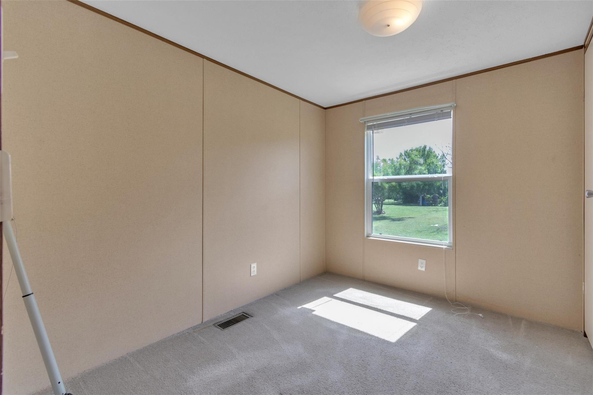 612-618 Bylerpool Rd, Kingsbury, TX 78638