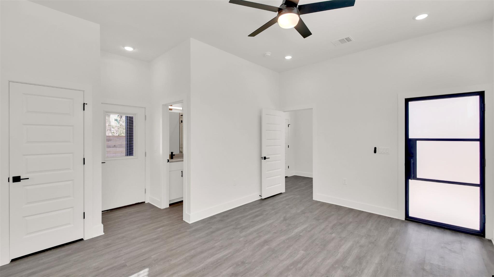 1106 Begonia Ter # 2, Austin, TX 78741