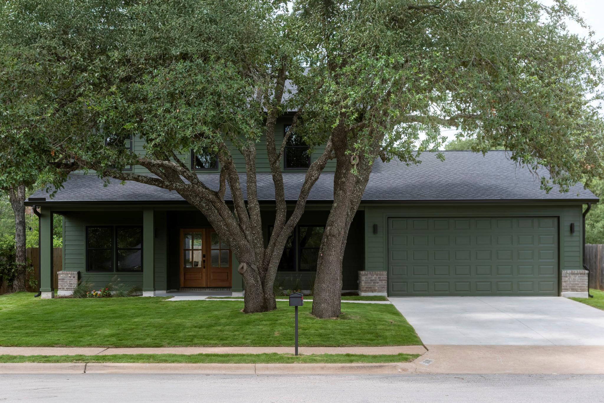 6100 Smith Oak Trl, Austin, TX 78749
