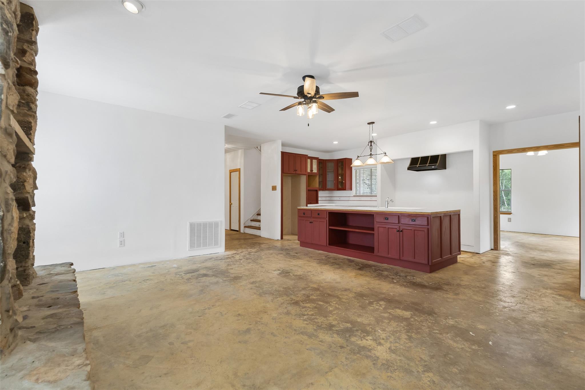 700 Camino De Rancho, Wimberley, TX 78676