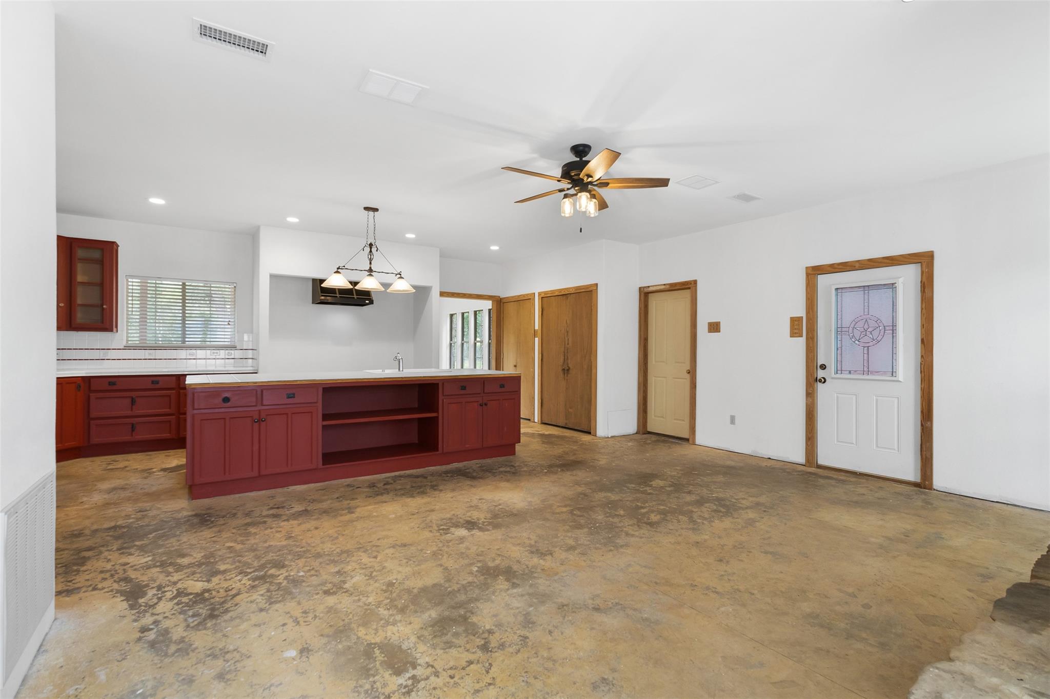 700 Camino De Rancho, Wimberley, TX 78676