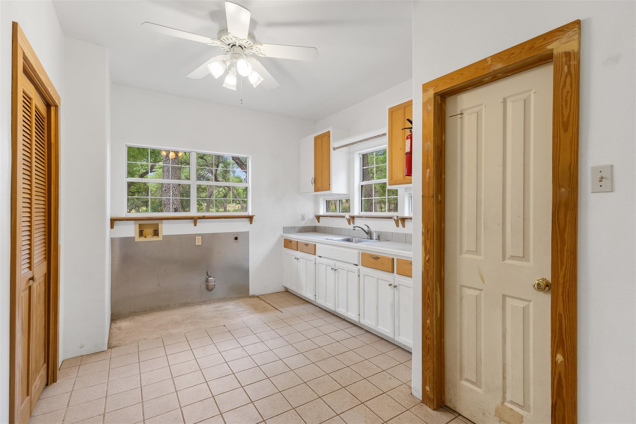 700 Camino De Rancho, Wimberley, TX 78676