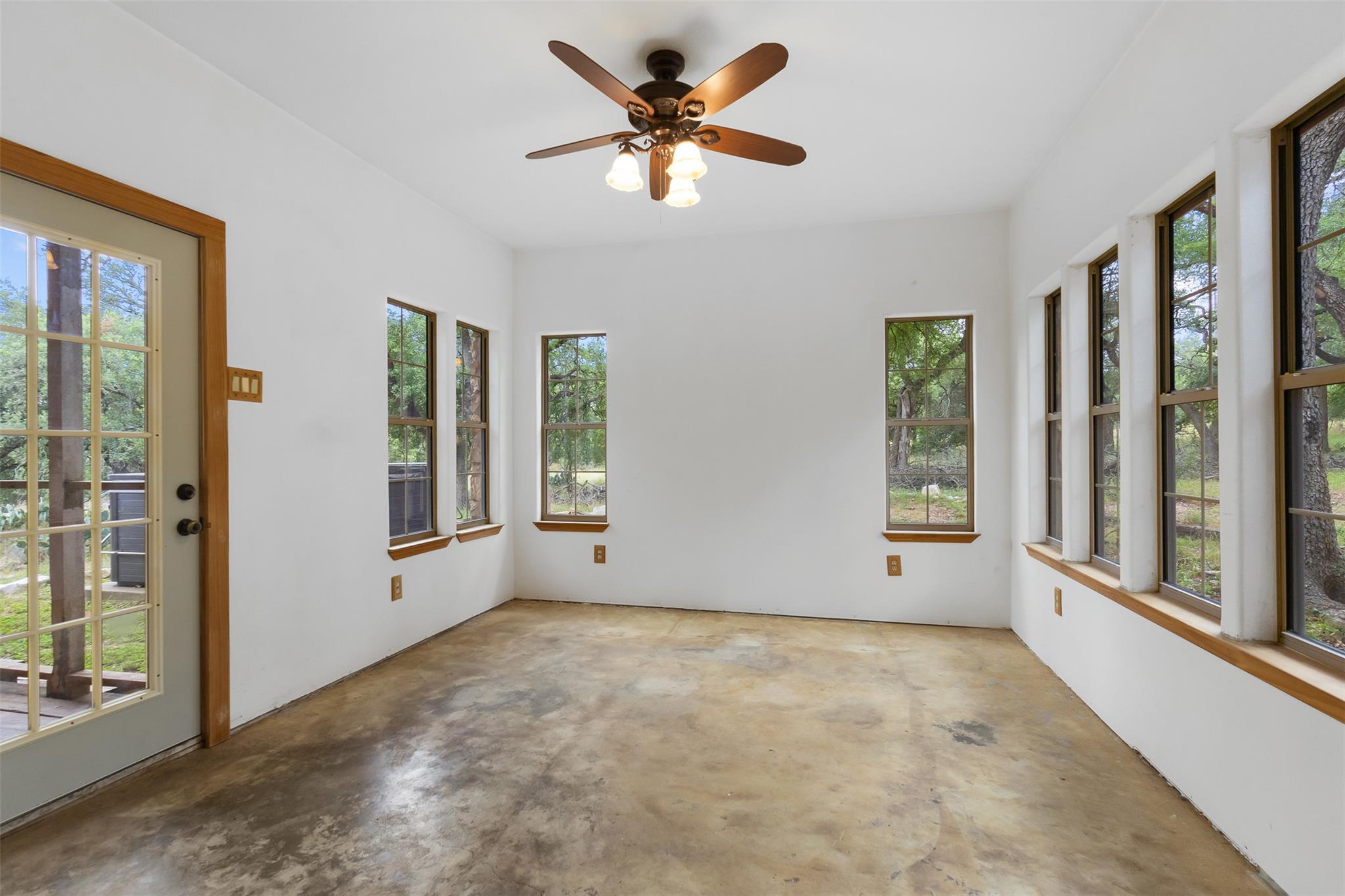 700 Camino De Rancho, Wimberley, TX 78676