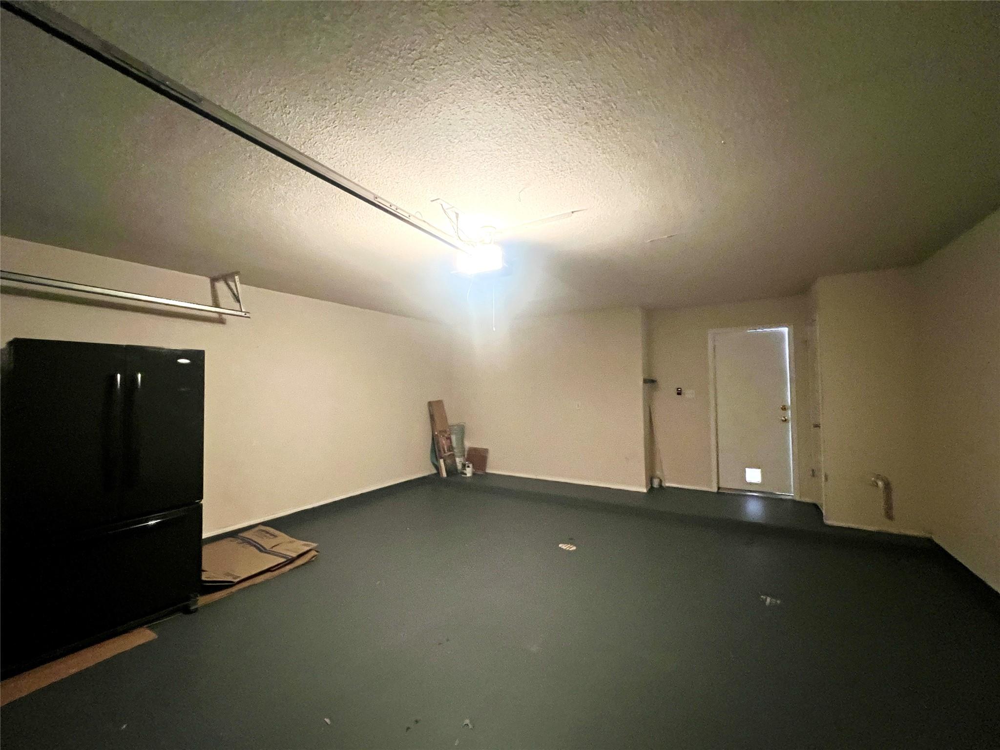 612 Thrush Dr, Leander, TX 78641