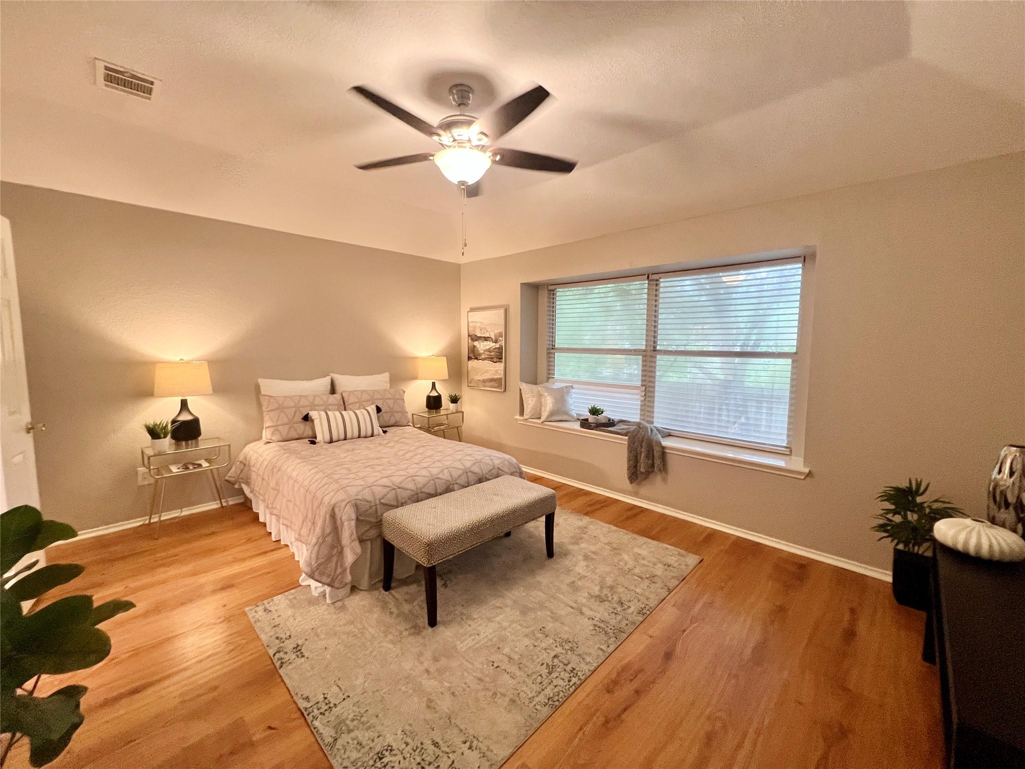 612 Thrush Dr, Leander, TX 78641