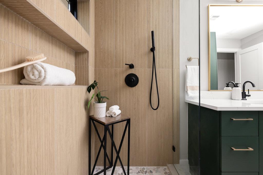 1401 E 3rd St # 1, Austin, TX 78702