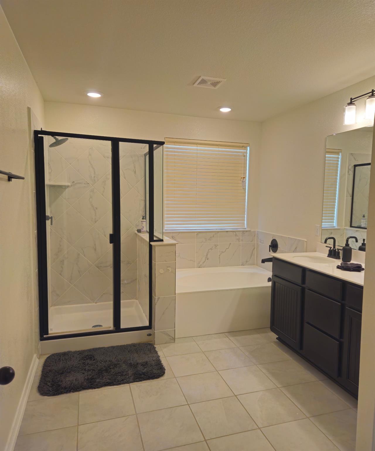 1131 Aronia Ln, Georgetown, TX 78626