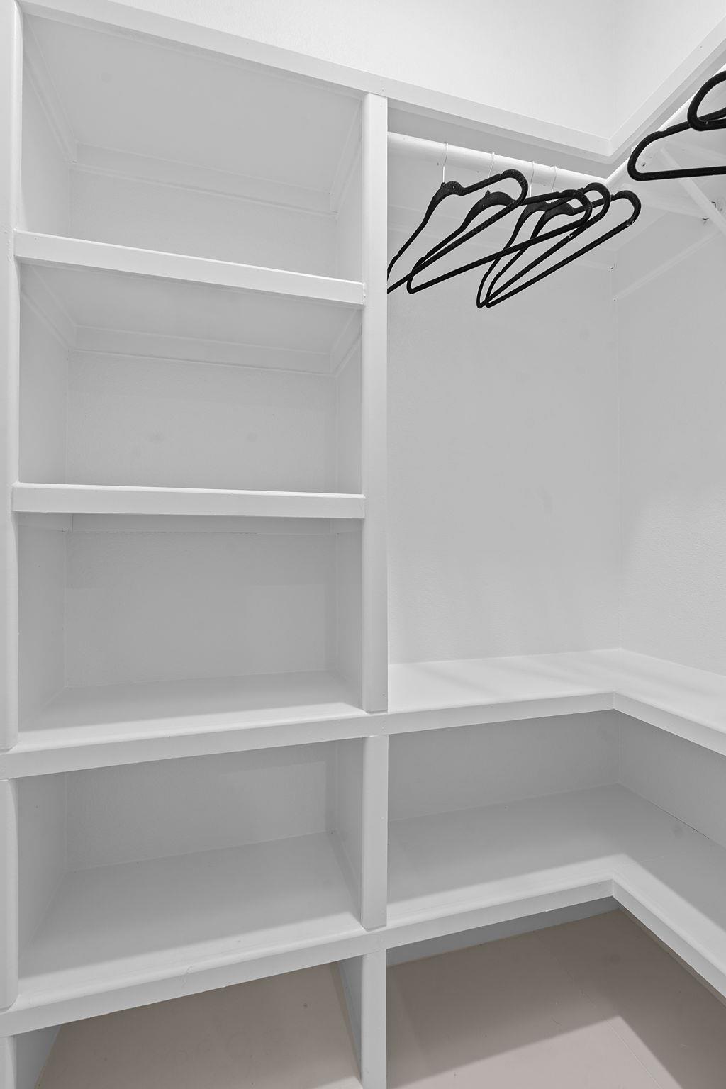 738 Chihuahua St, Lockhart, TX 78644