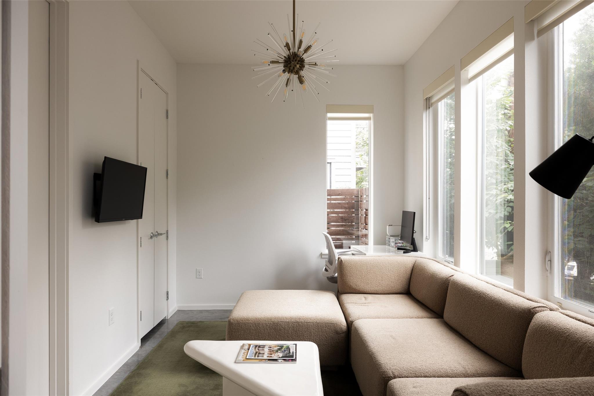 3100 Menchaca Rd # 10, Austin, TX 78704