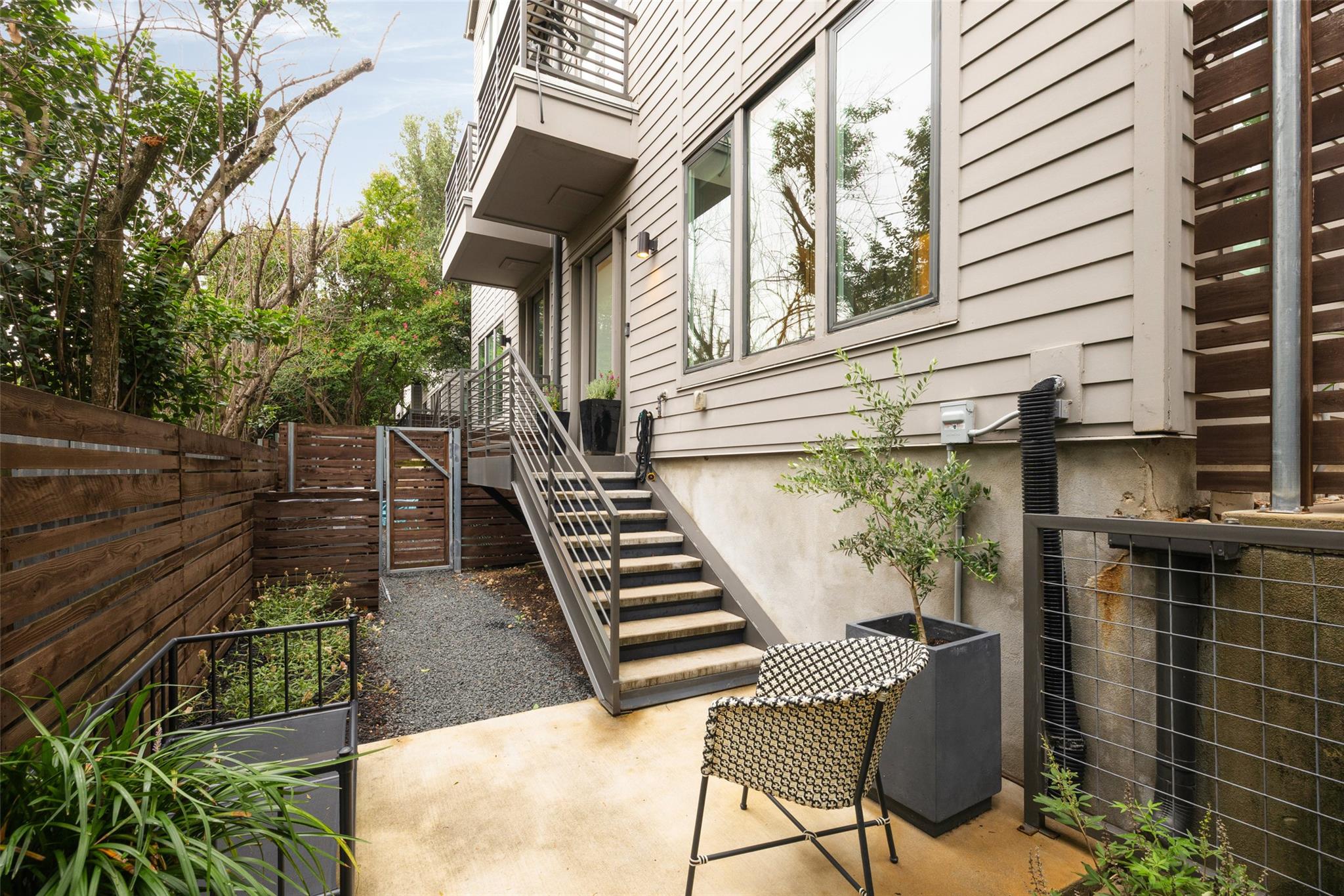 3100 Menchaca Rd # 10, Austin, TX 78704