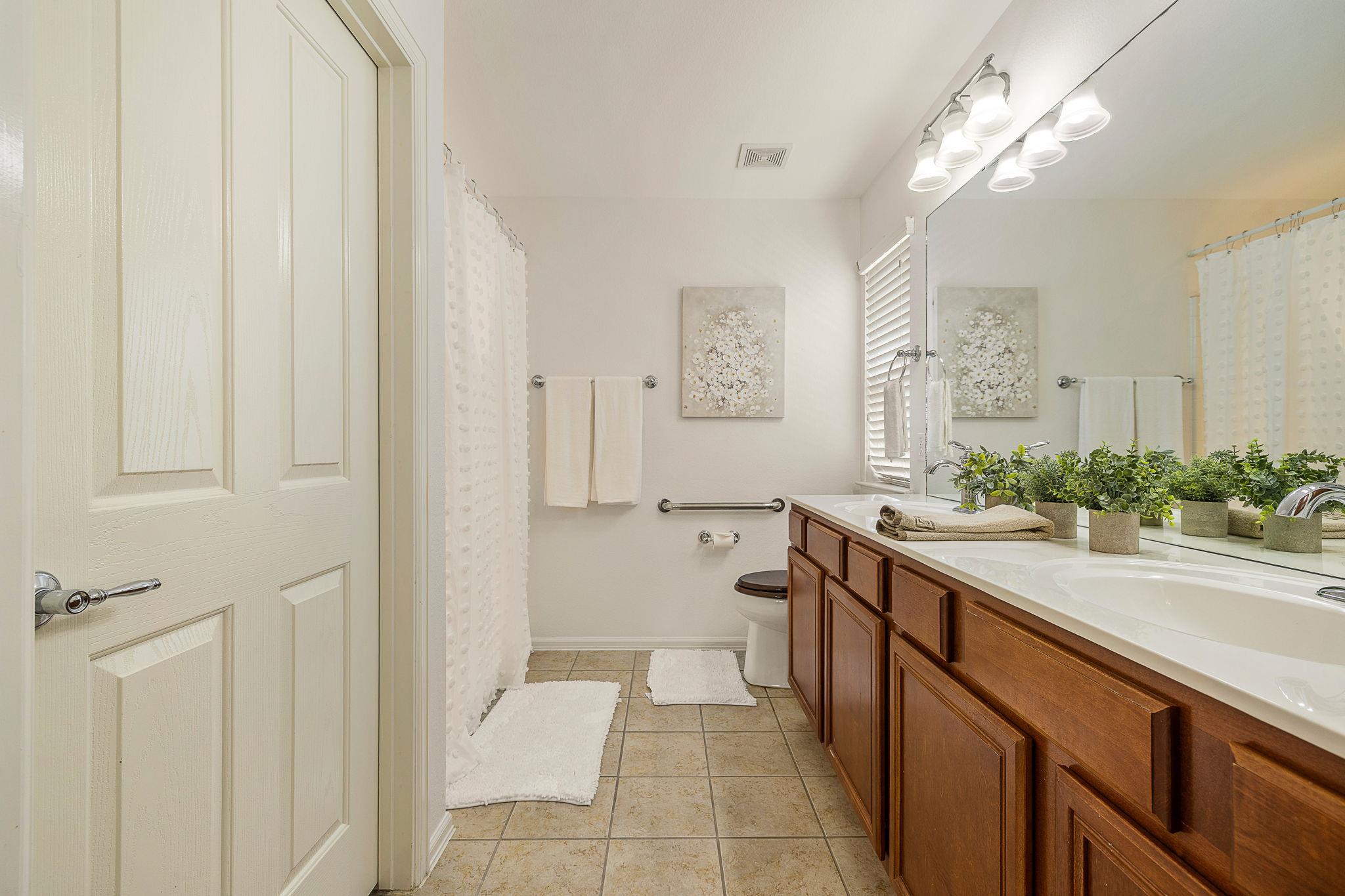 607 Salt Creek Ln, Georgetown, TX 78633