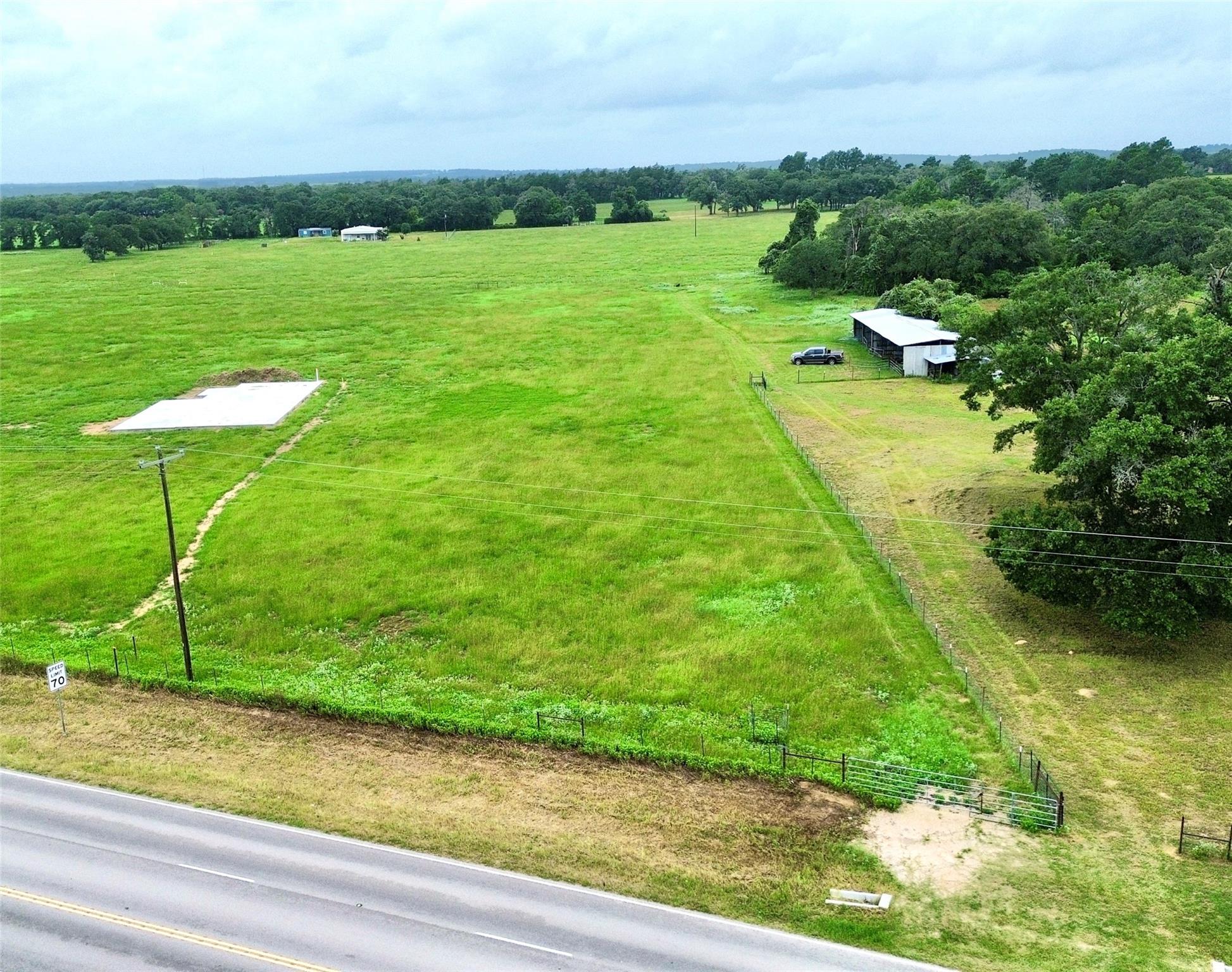 000 Hwy 77 Highway, Lexington, TX 78947