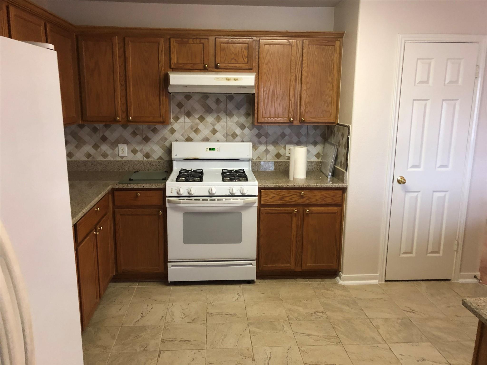 1617 Gaylord Dr, Austin, TX 78728
