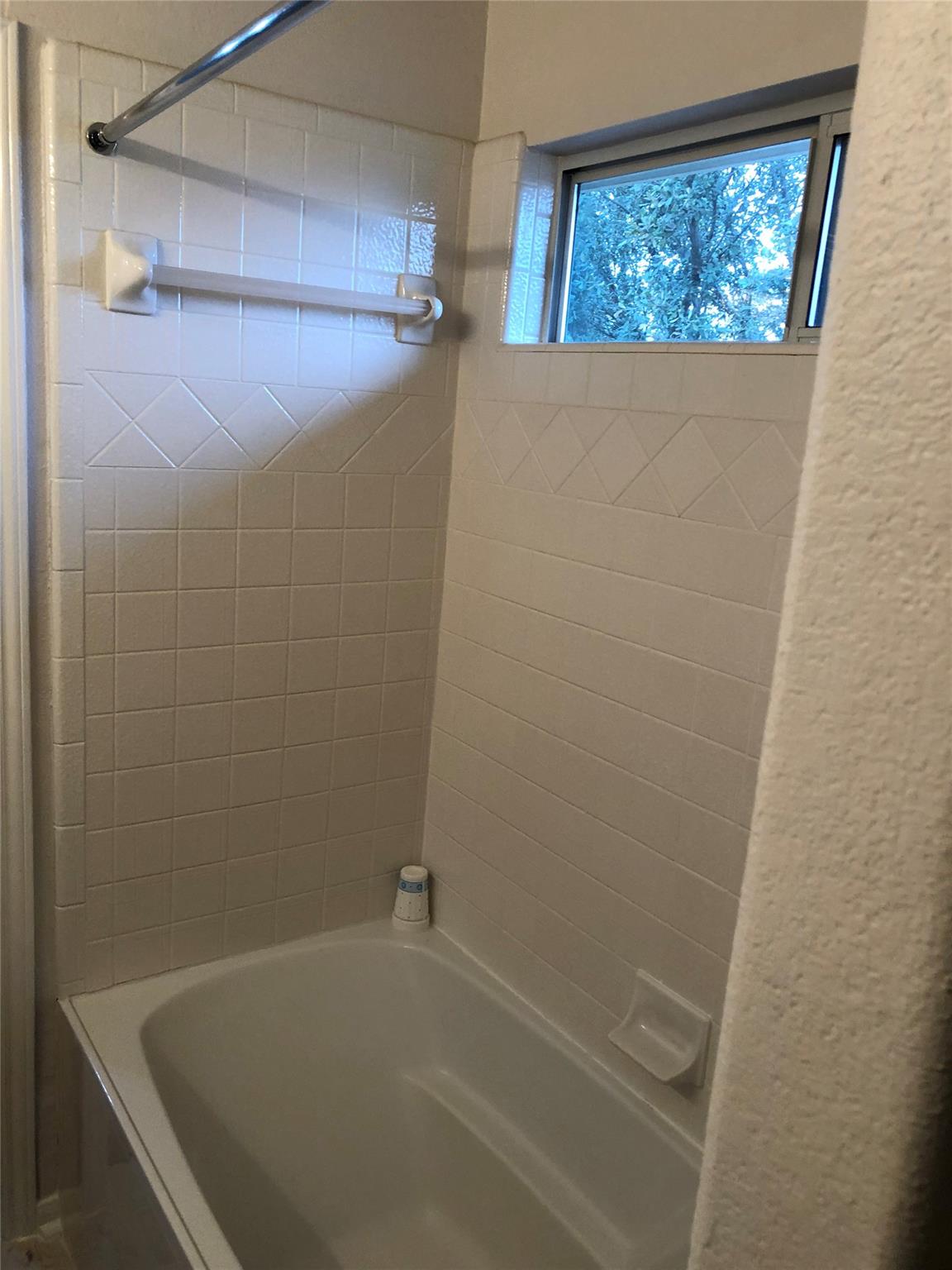 1617 Gaylord Dr, Austin, TX 78728