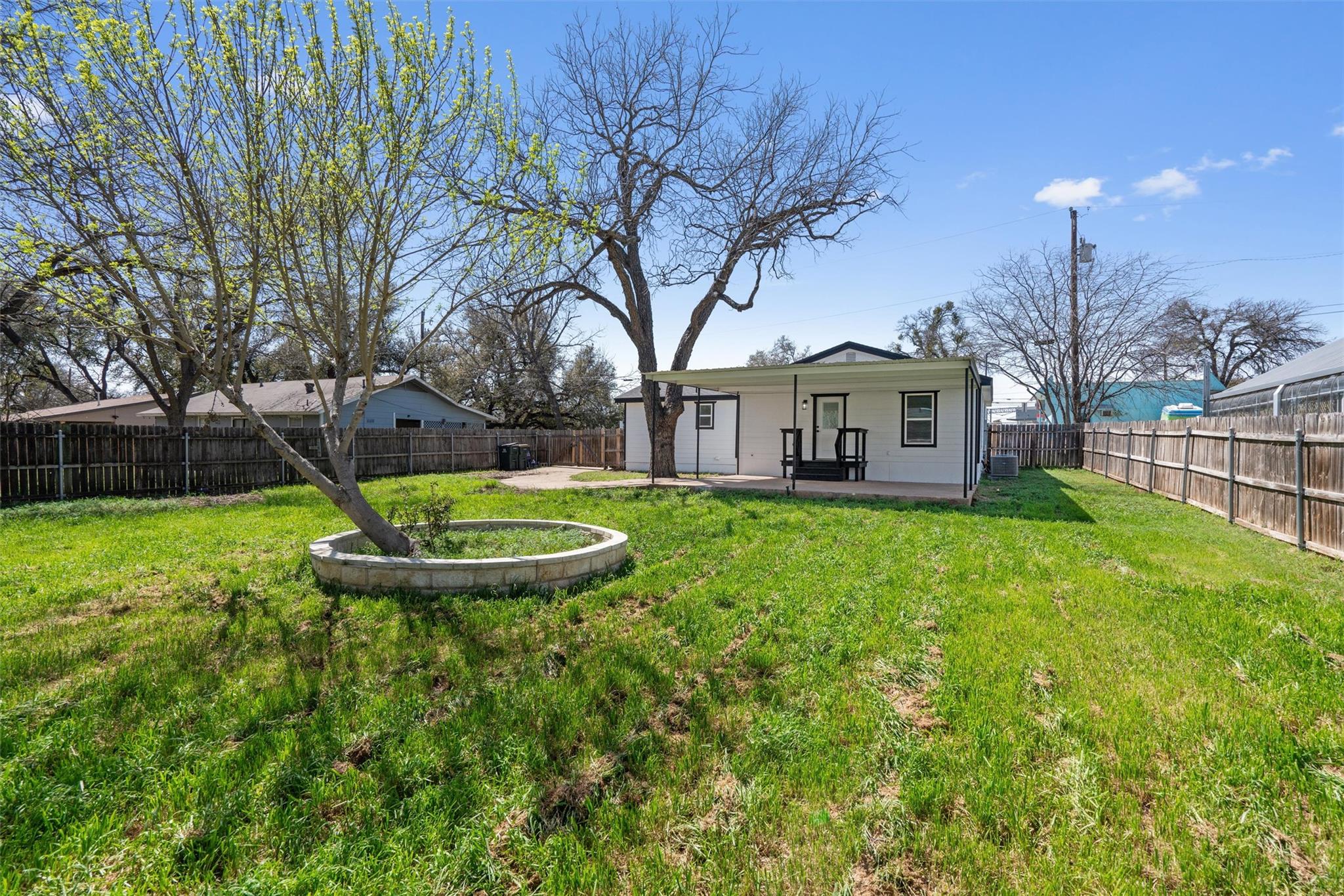 901 N Church St W, Georgetown, TX 78626