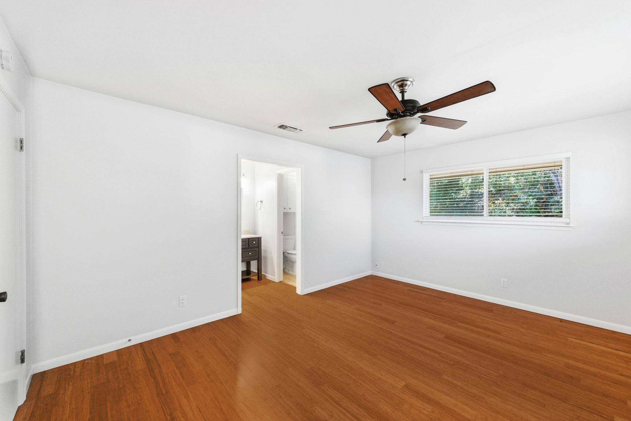 6210 Shadow Valley Dr, Austin, TX 78731