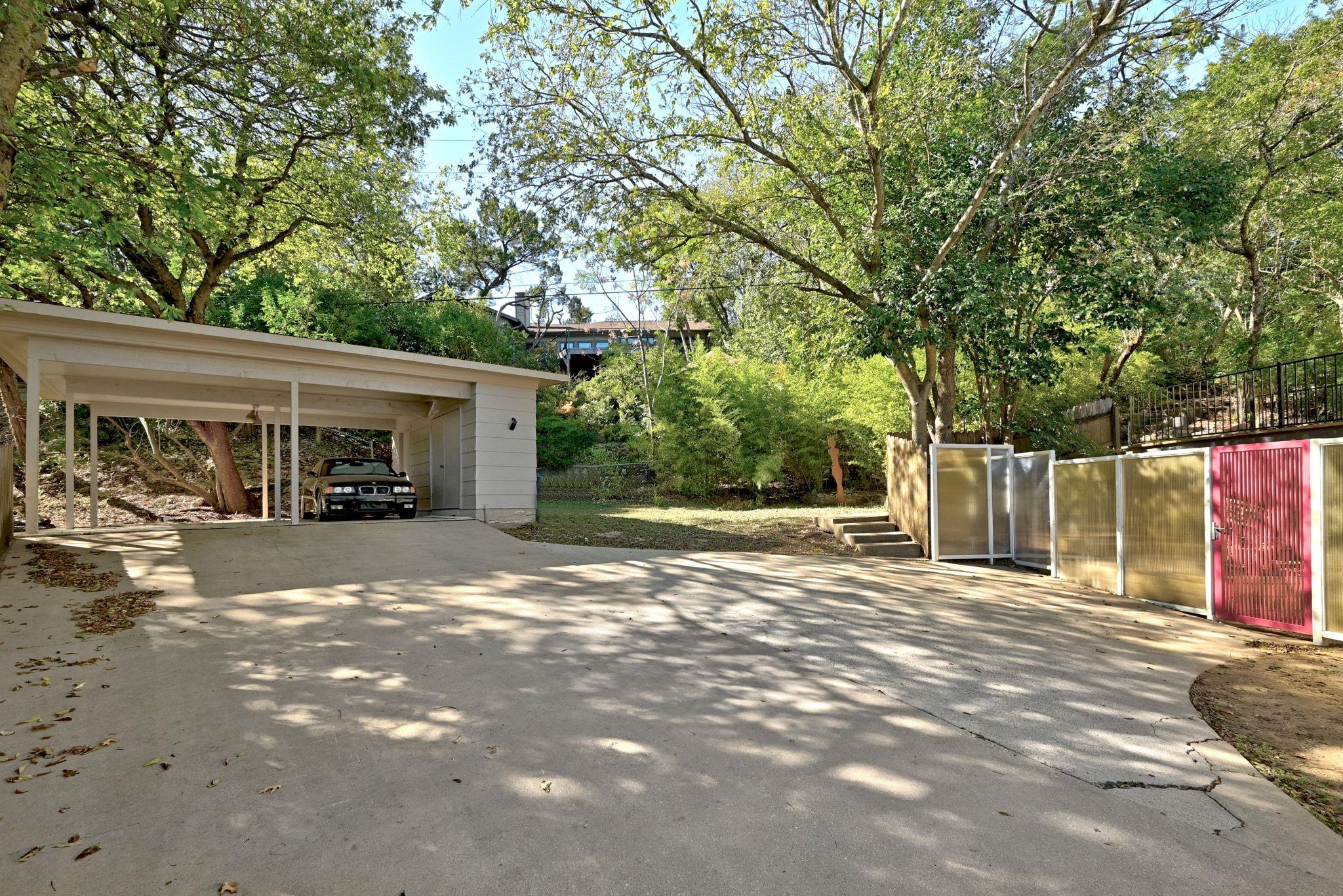 6210 Shadow Valley Dr, Austin, TX 78731