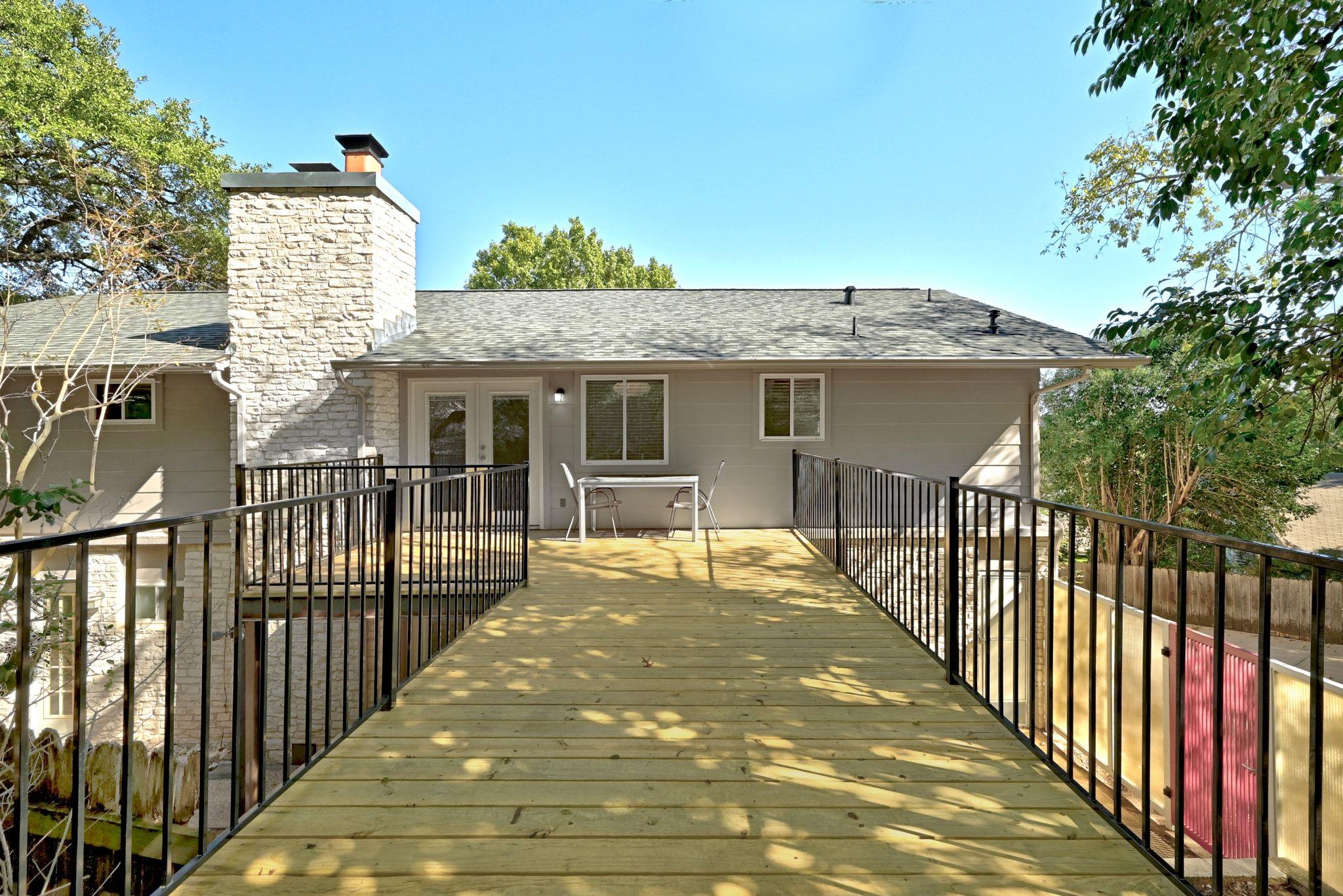 6210 Shadow Valley Dr, Austin, TX 78731