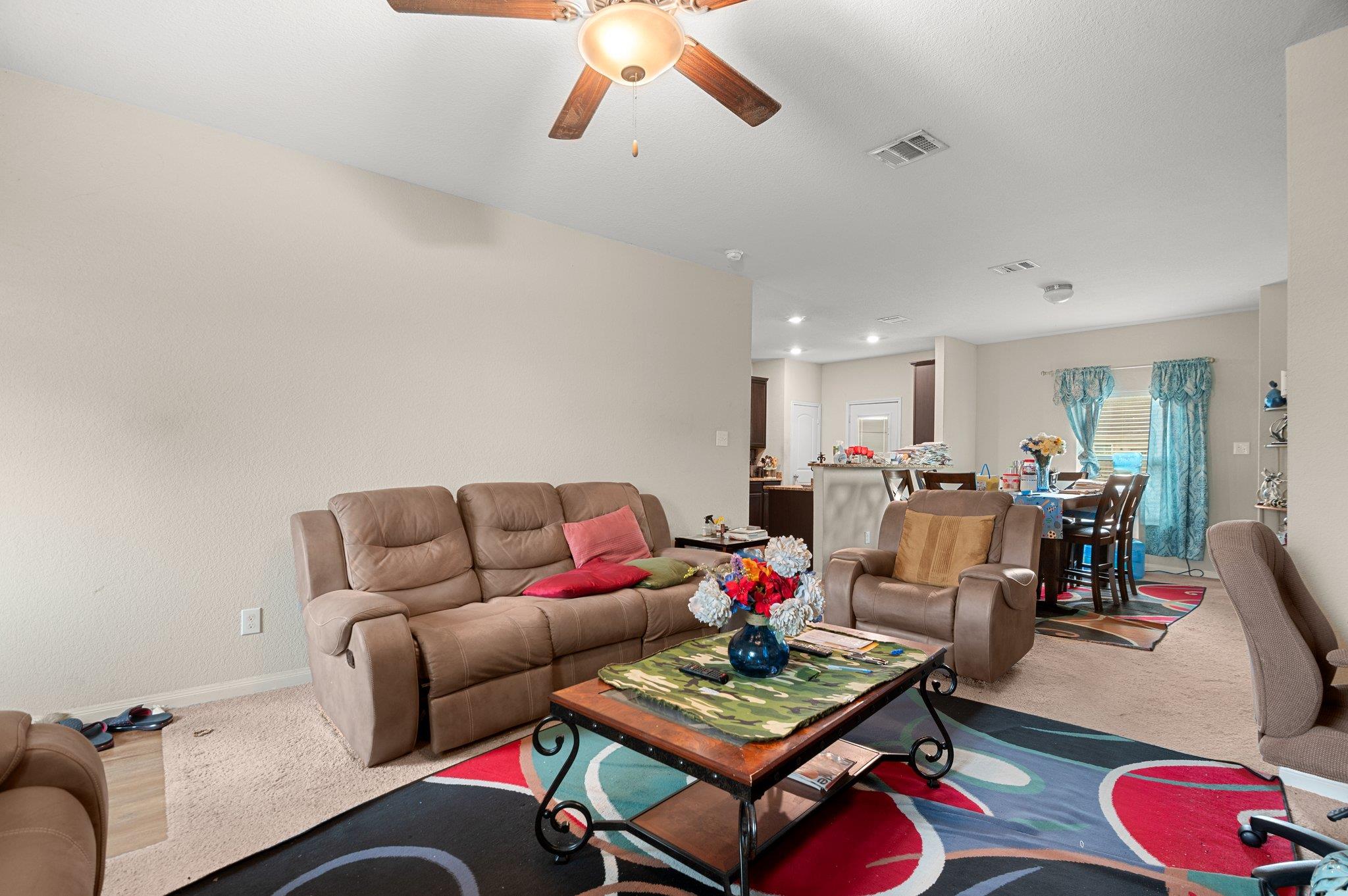 19713 Hubert R Humphrey Rd, Manor, TX 78653
