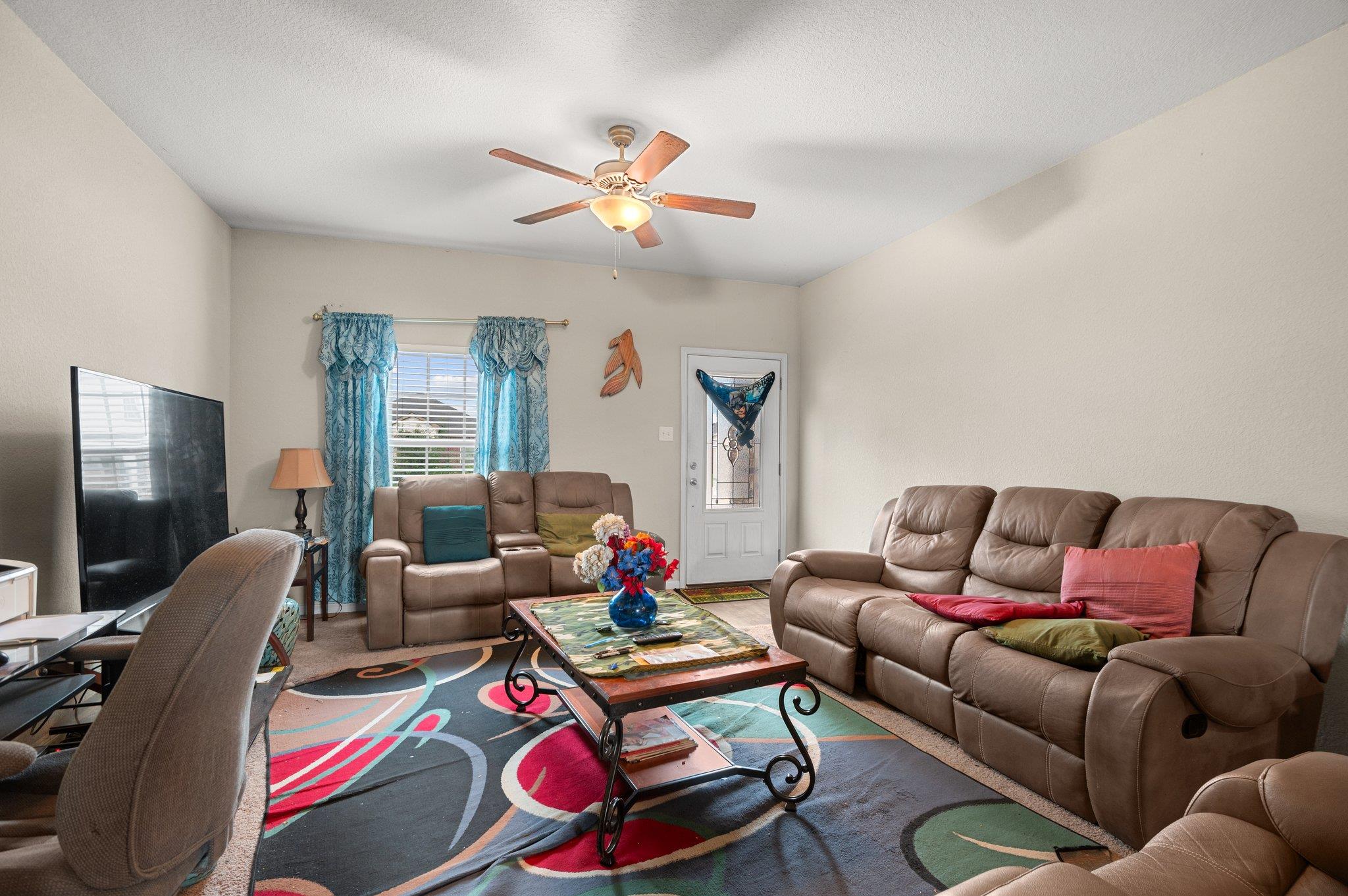 19713 Hubert R Humphrey Rd, Manor, TX 78653