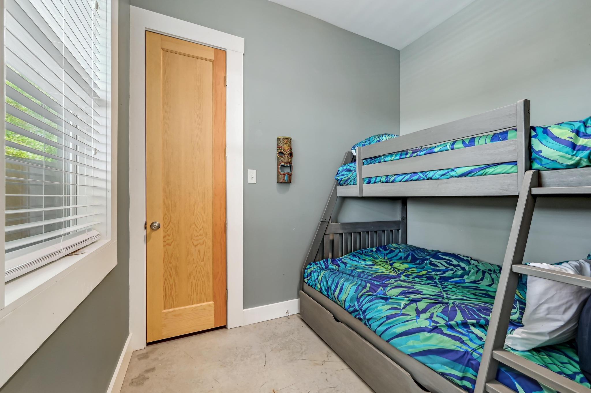 464 County Road 471, Gonzales, TX 78629