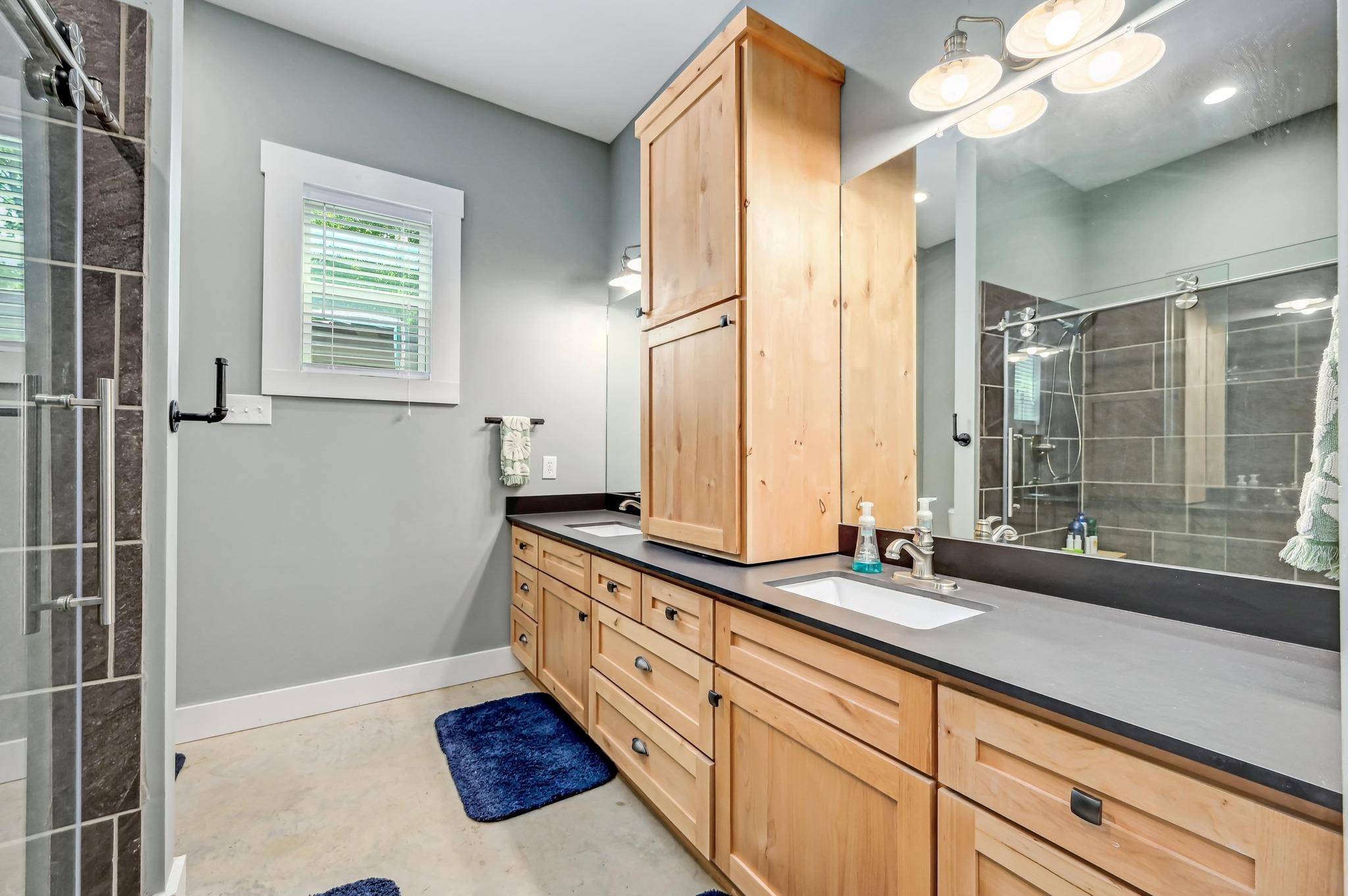 464 County Road 471, Gonzales, TX 78629