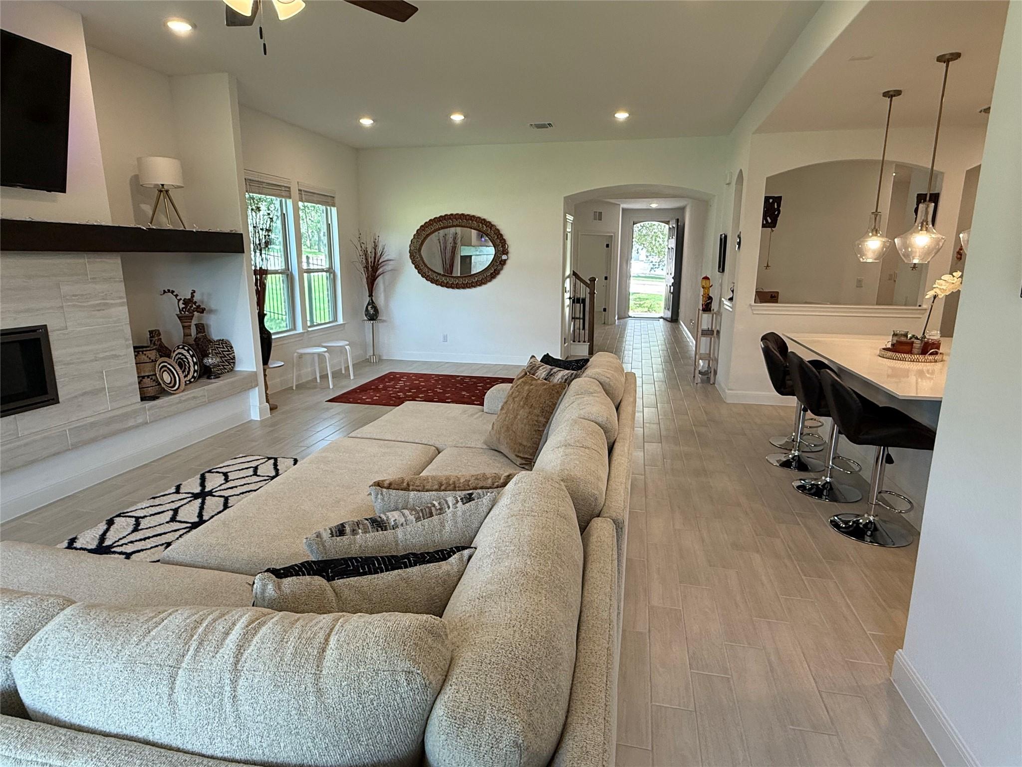 5321 Texas Bluebell Dr, Spicewood, TX 78669