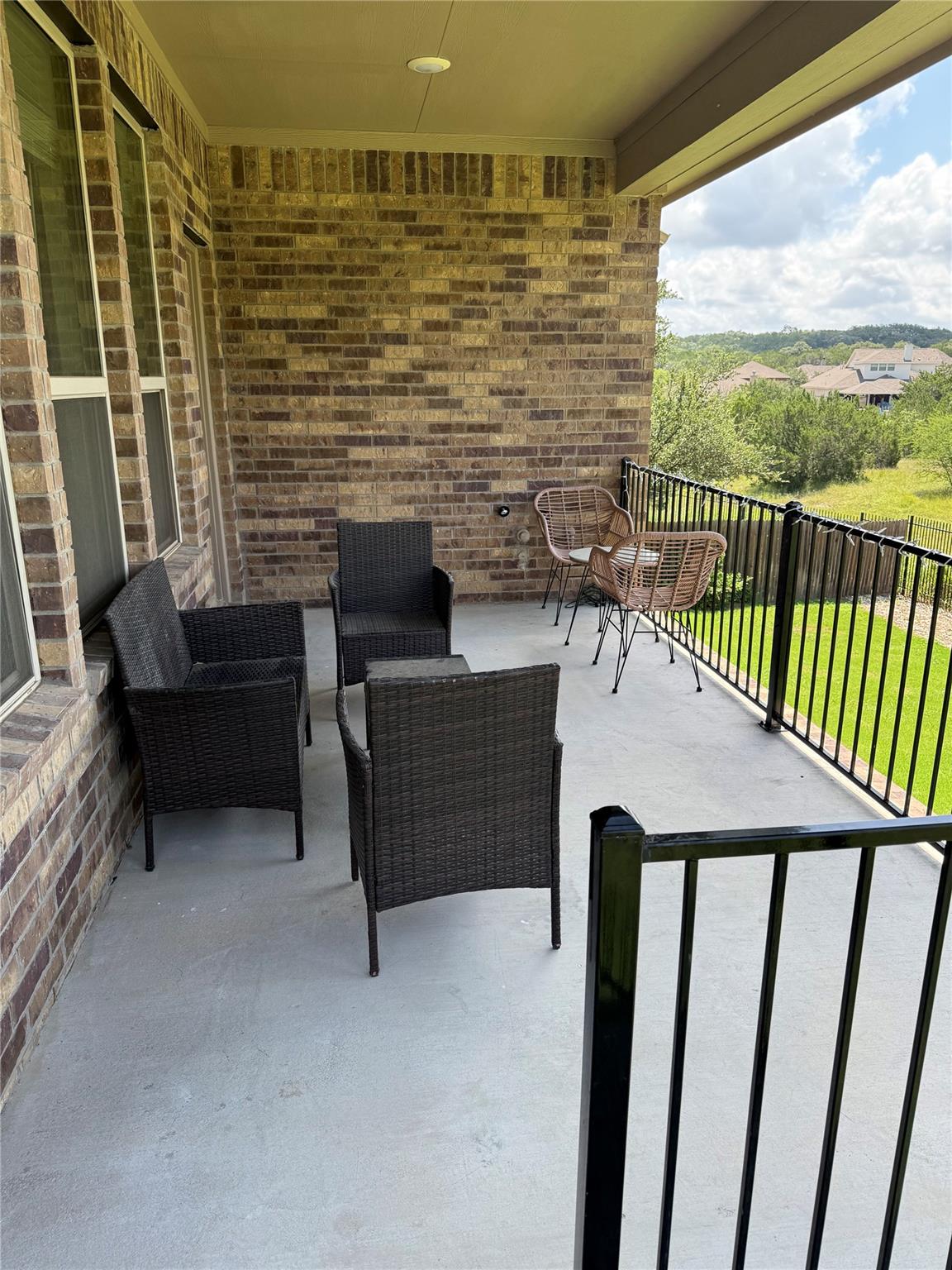 5321 Texas Bluebell Dr, Spicewood, TX 78669