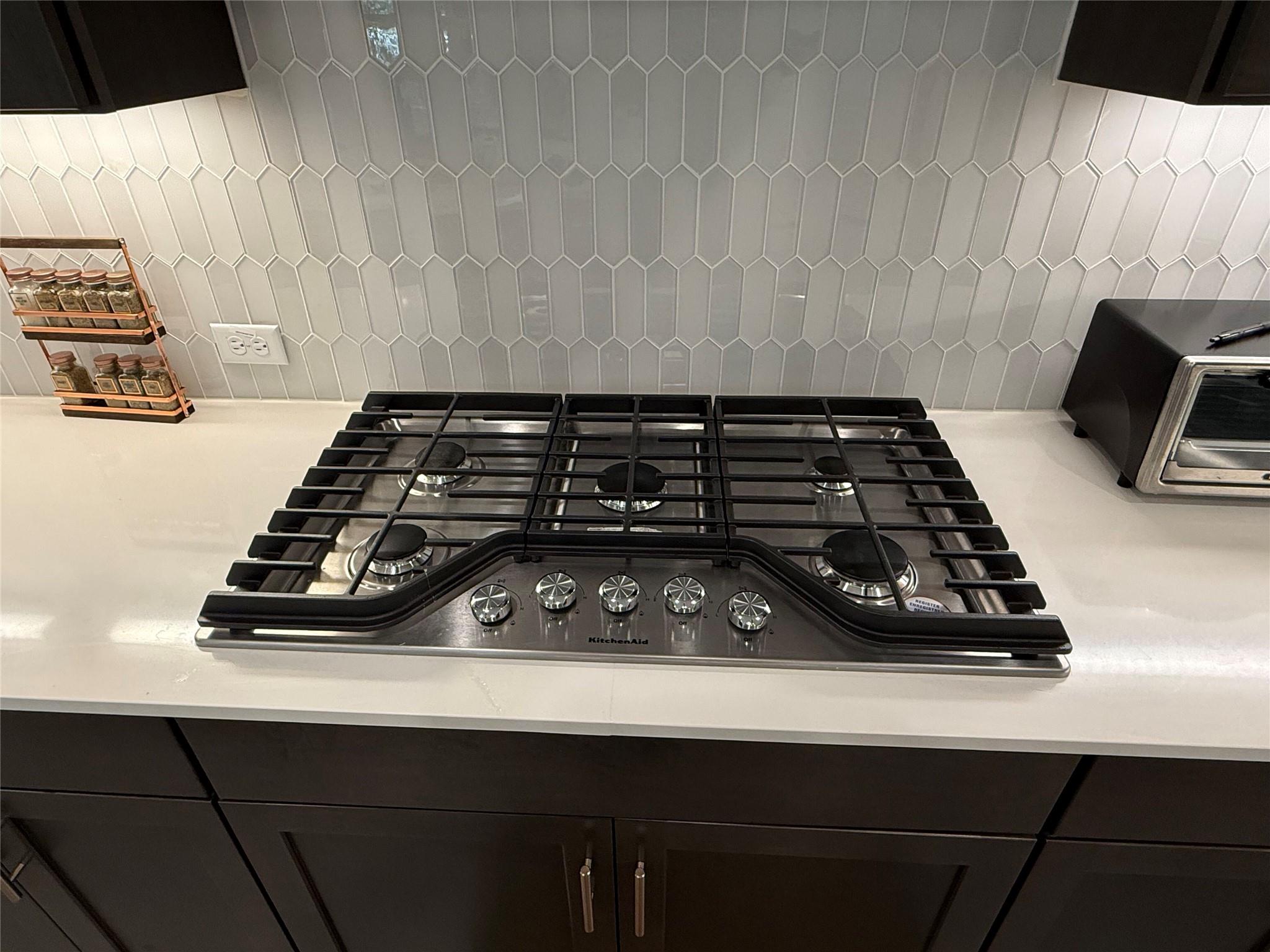 5321 Texas Bluebell Dr, Spicewood, TX 78669