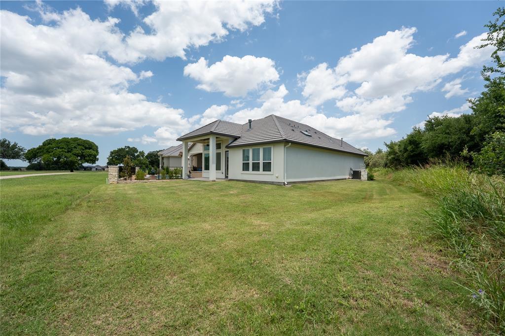 152 Limestone Dr, Georgetown, TX 78628