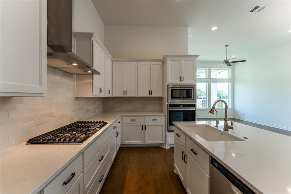 152 Limestone Dr, Georgetown, TX 78628