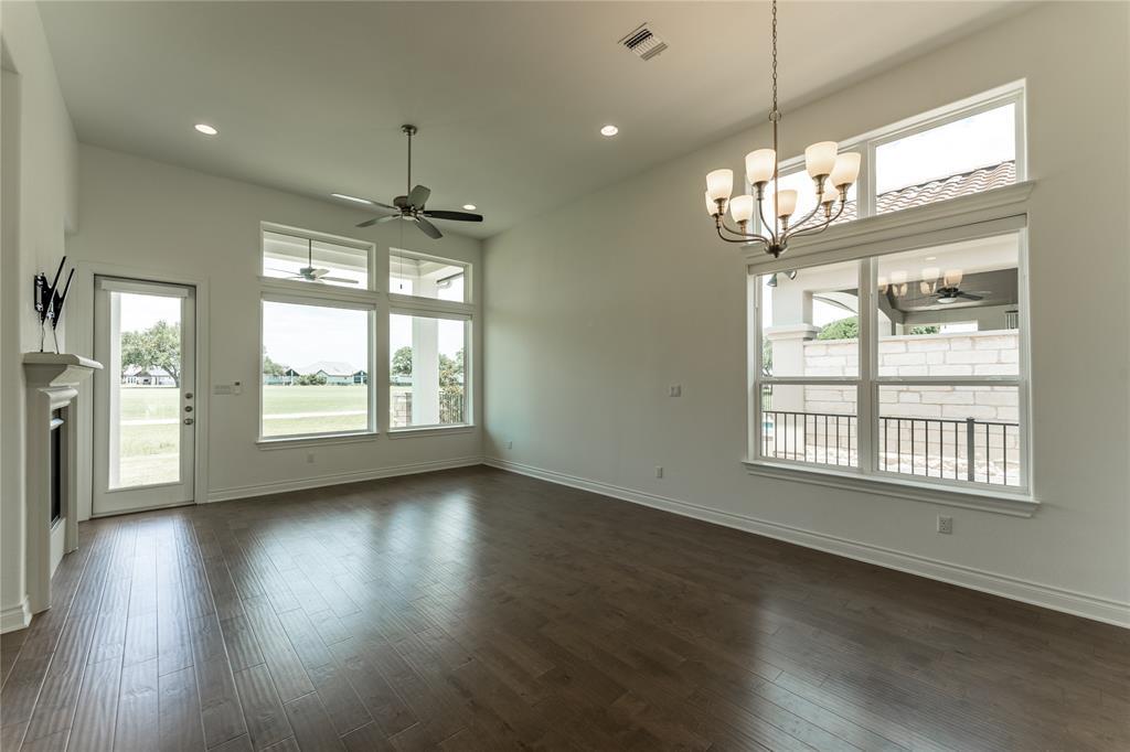 152 Limestone Dr, Georgetown, TX 78628