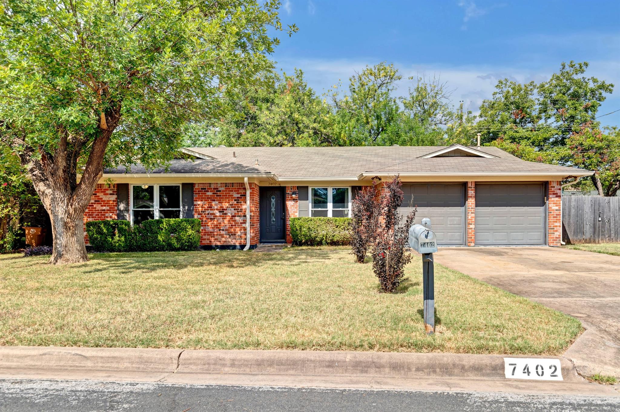 7402 Bucknell Dr, Austin, TX 78723