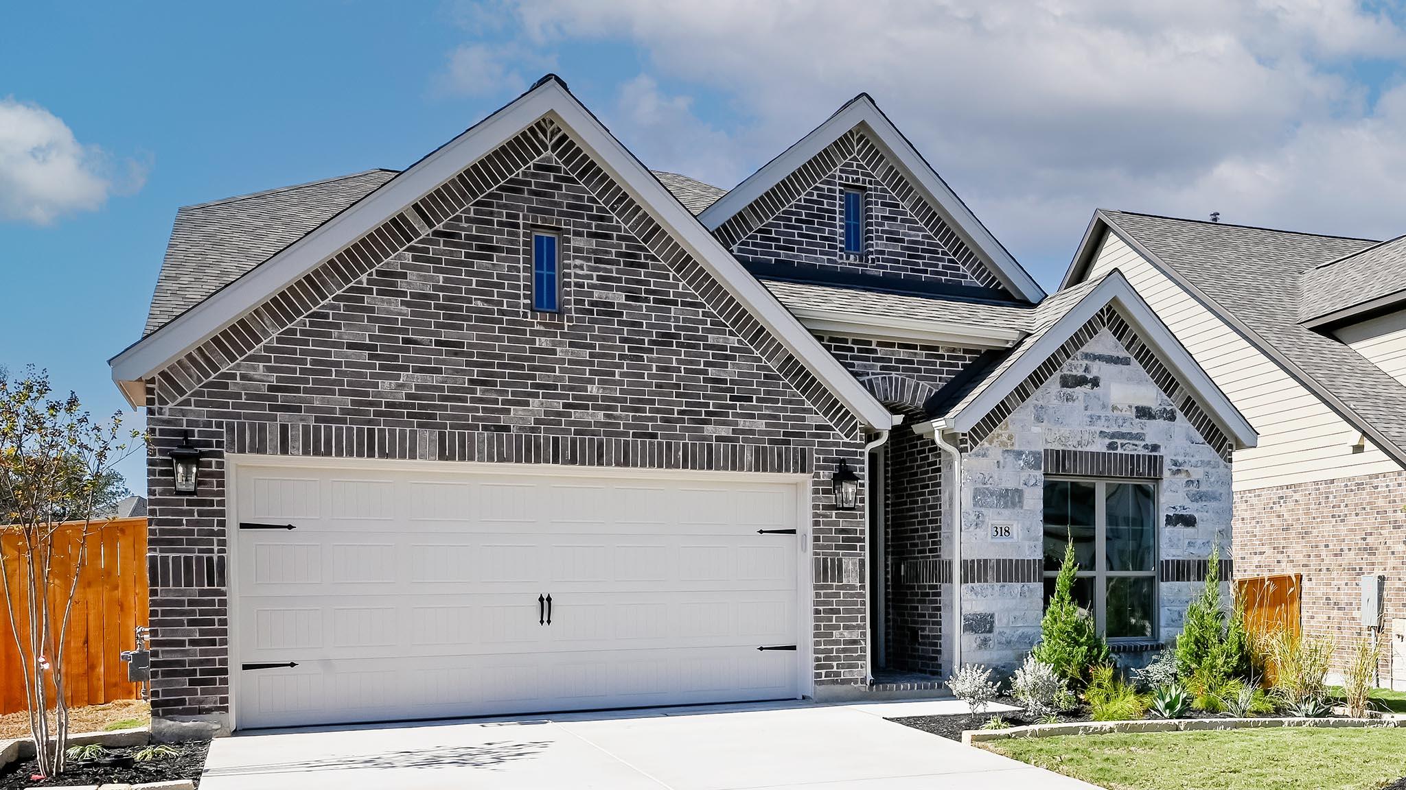 318 Prickly Poppy Loop, Kyle, TX 78640